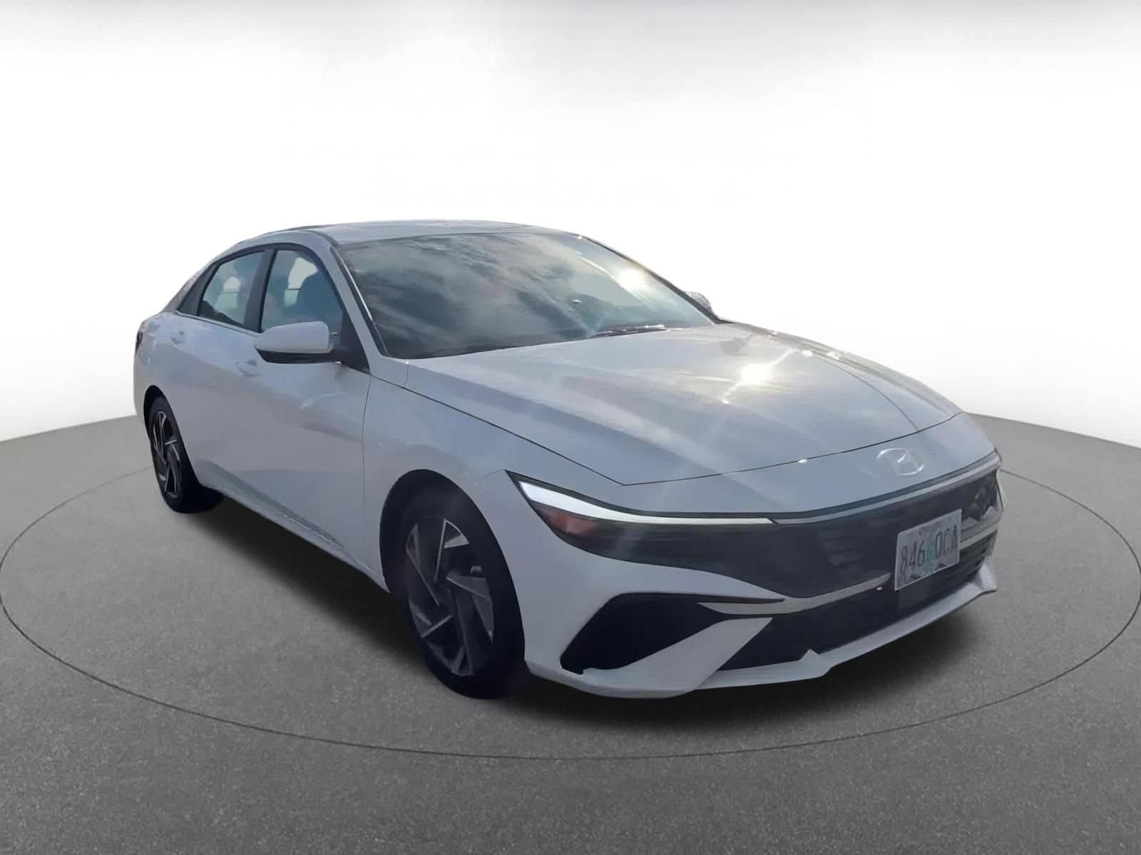 Thumbnail: 2025 Hyundai Elantra - 3