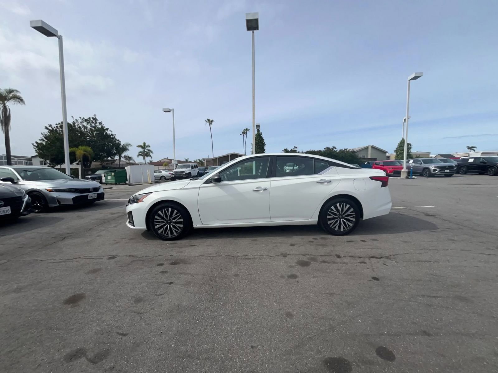 Thumbnail: 2025 Nissan Altima - 12