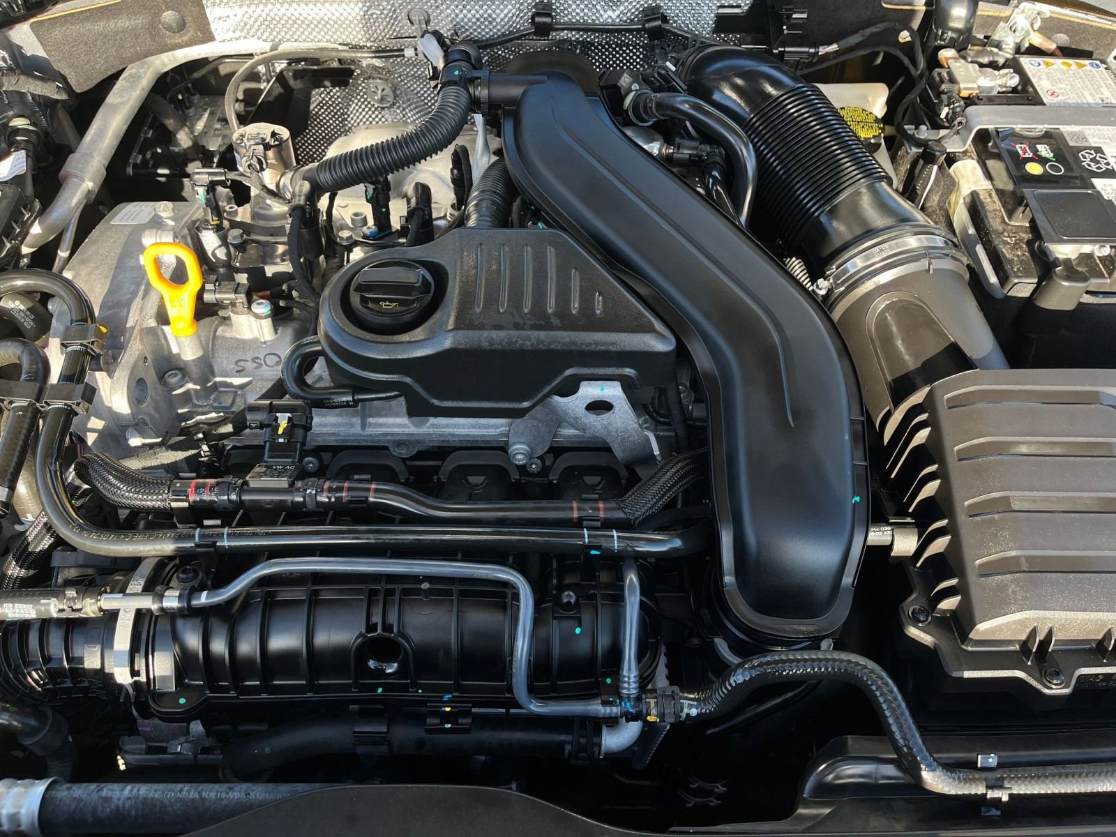 Thumbnail: 2025 Volkswagen Jetta - 32