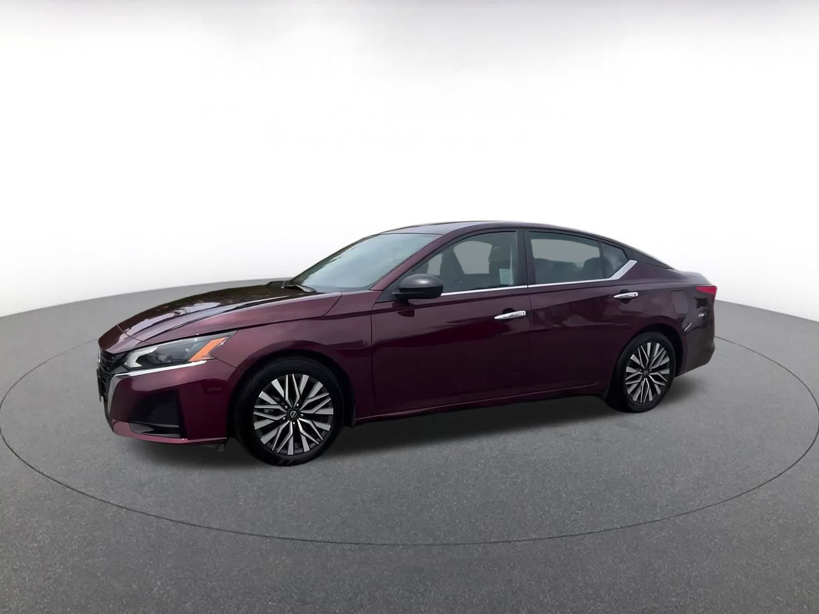 Thumbnail: 2024 Nissan Altima - 8