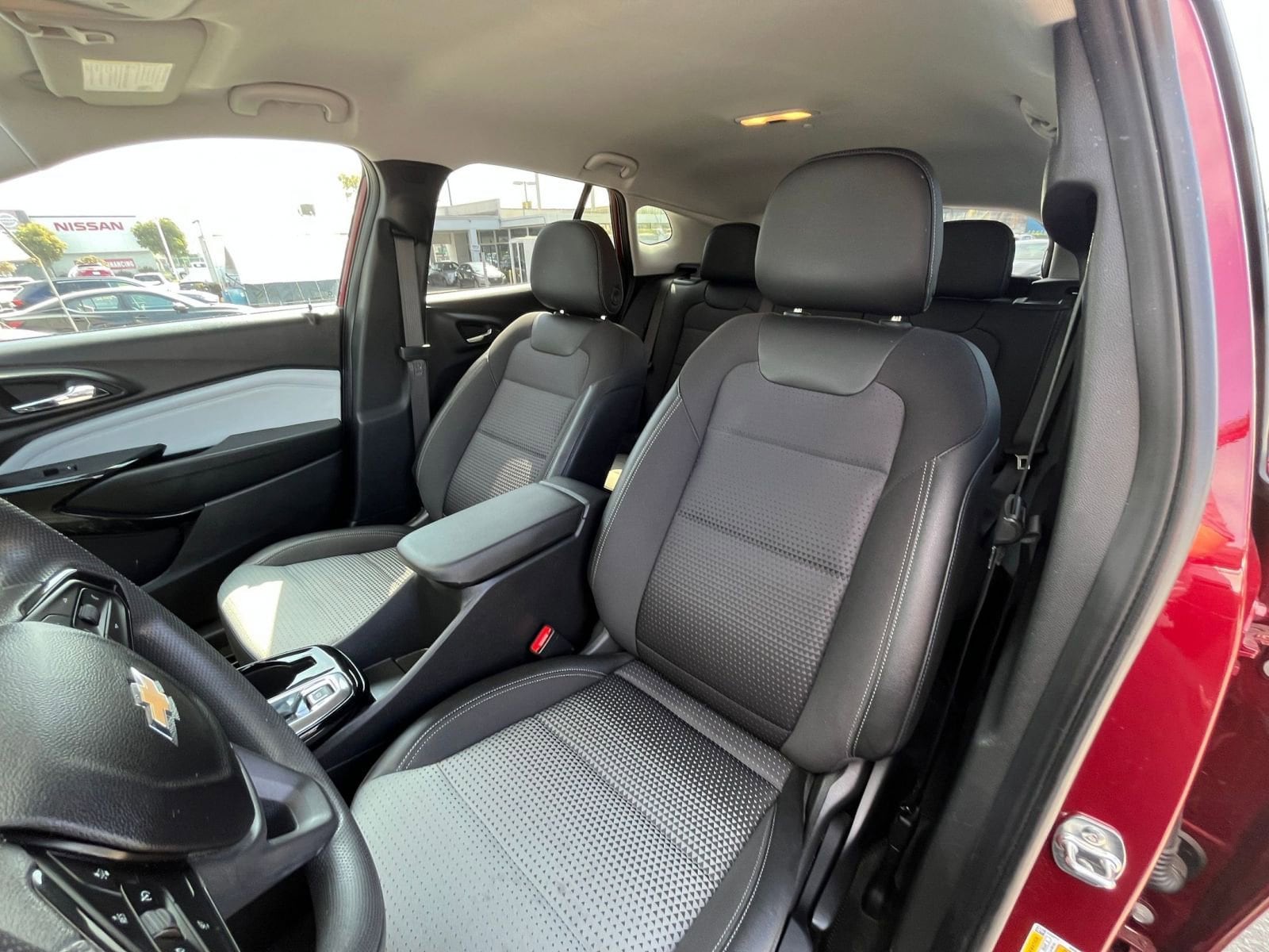 Thumbnail: 2025 Chevrolet Trax - 28
