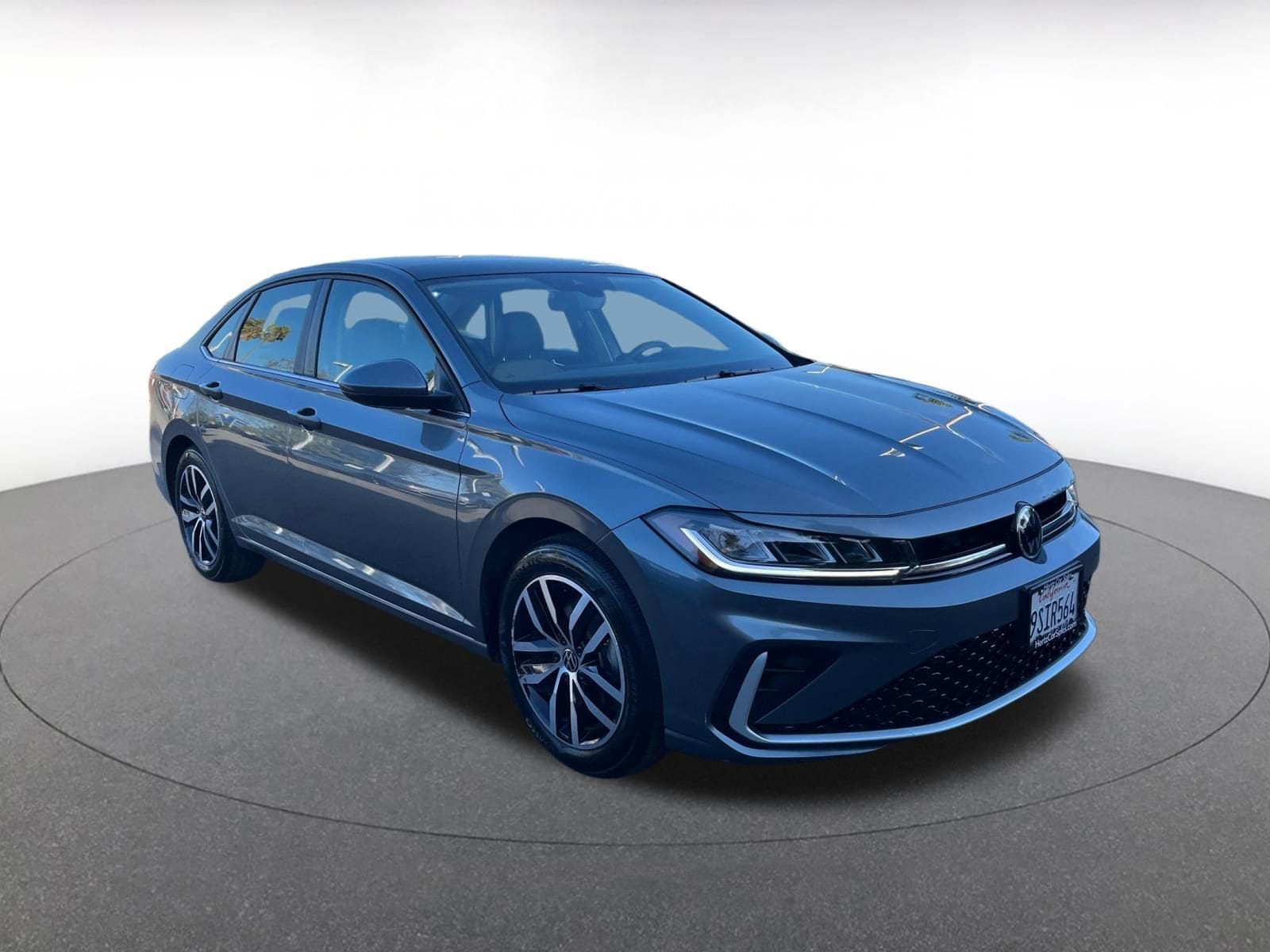Thumbnail: 2025 Volkswagen Jetta - 1