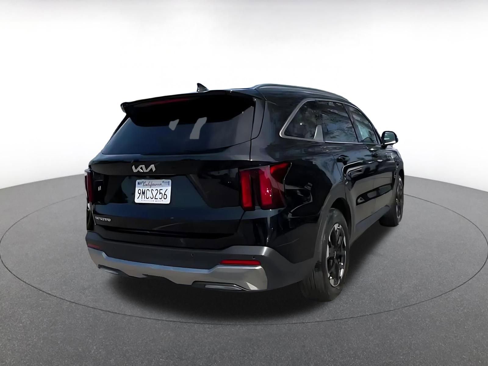 Thumbnail: 2024 Kia Sorento - 14