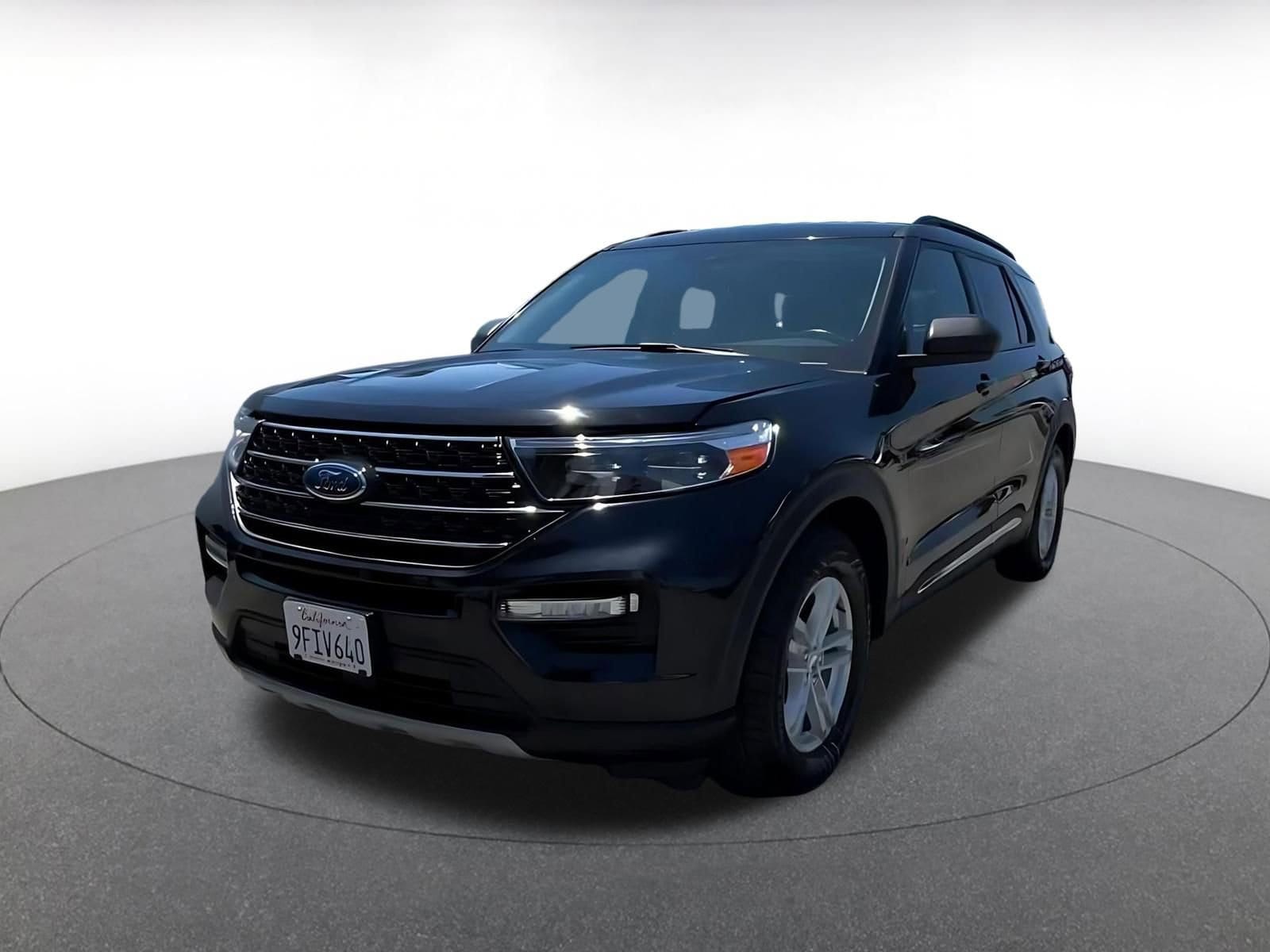 Thumbnail: 2023 Ford Explorer - 7
