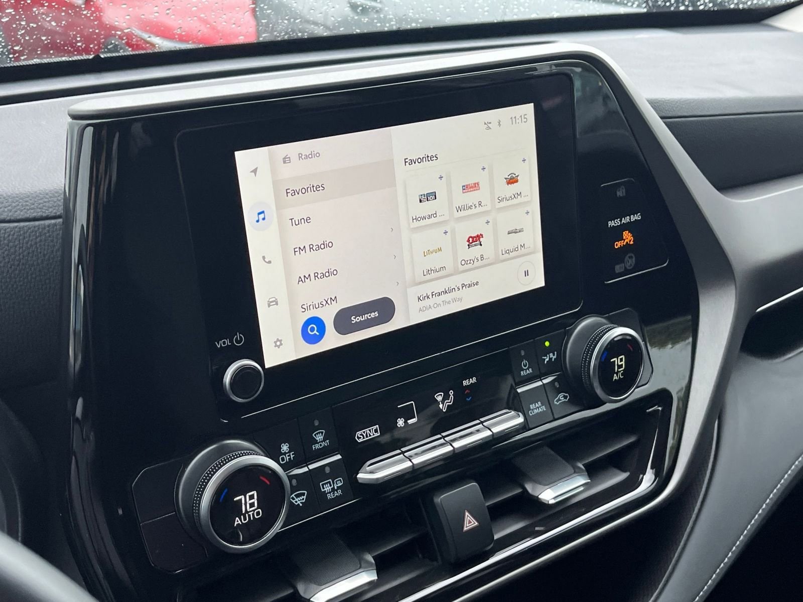 Thumbnail: 2025 Toyota Highlander - 22