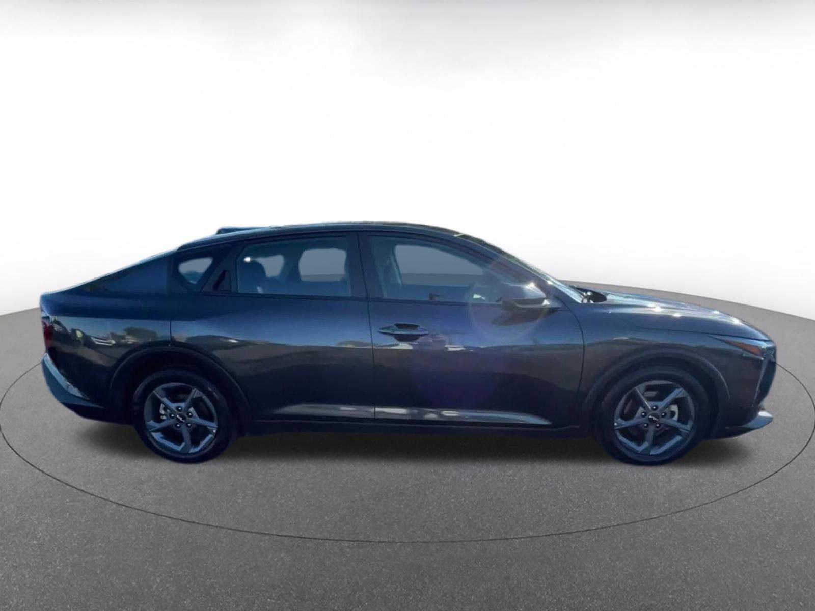 Thumbnail: 2025 Kia K4 - 16