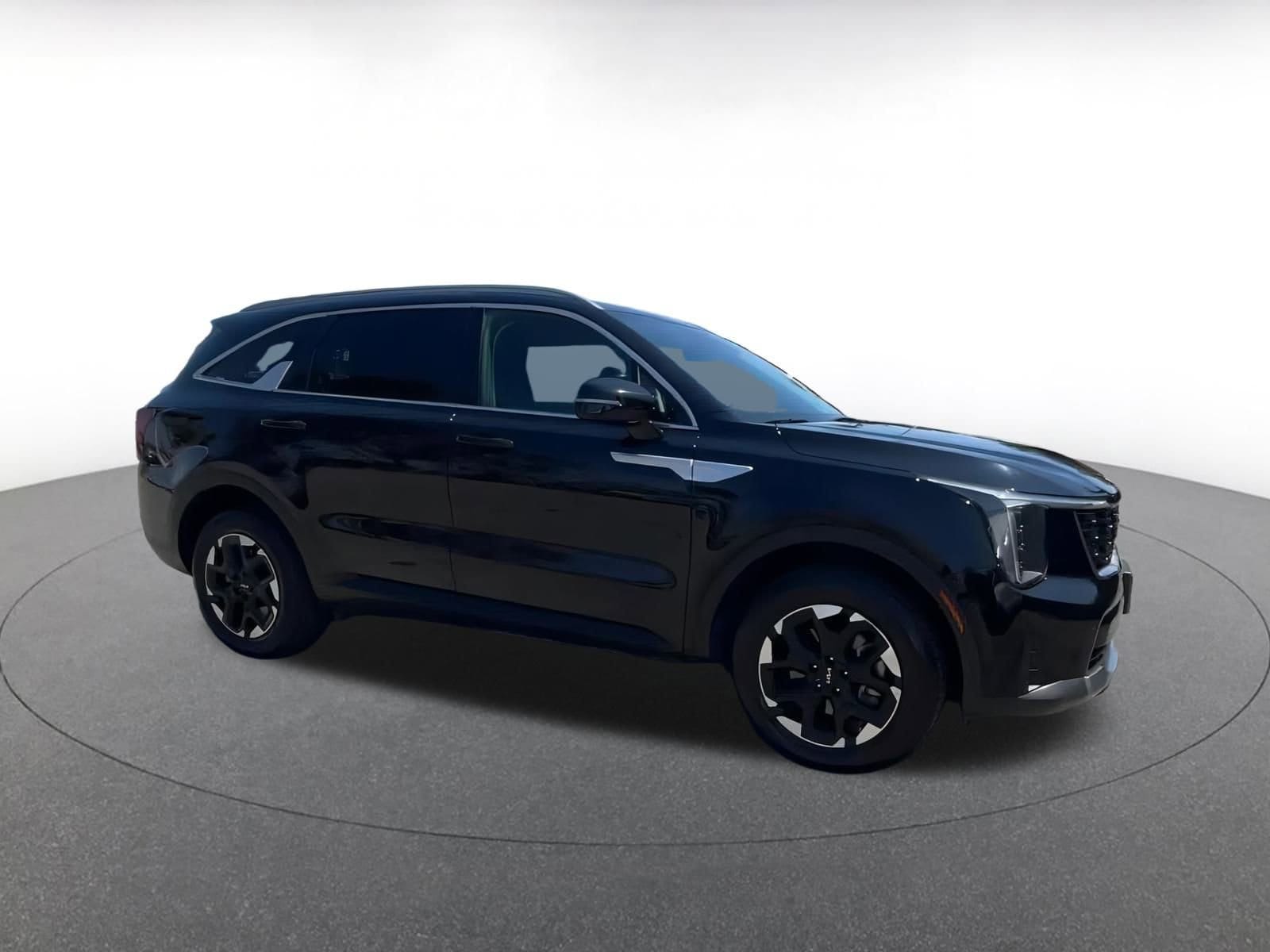 Thumbnail: 2024 Kia Sorento - 2