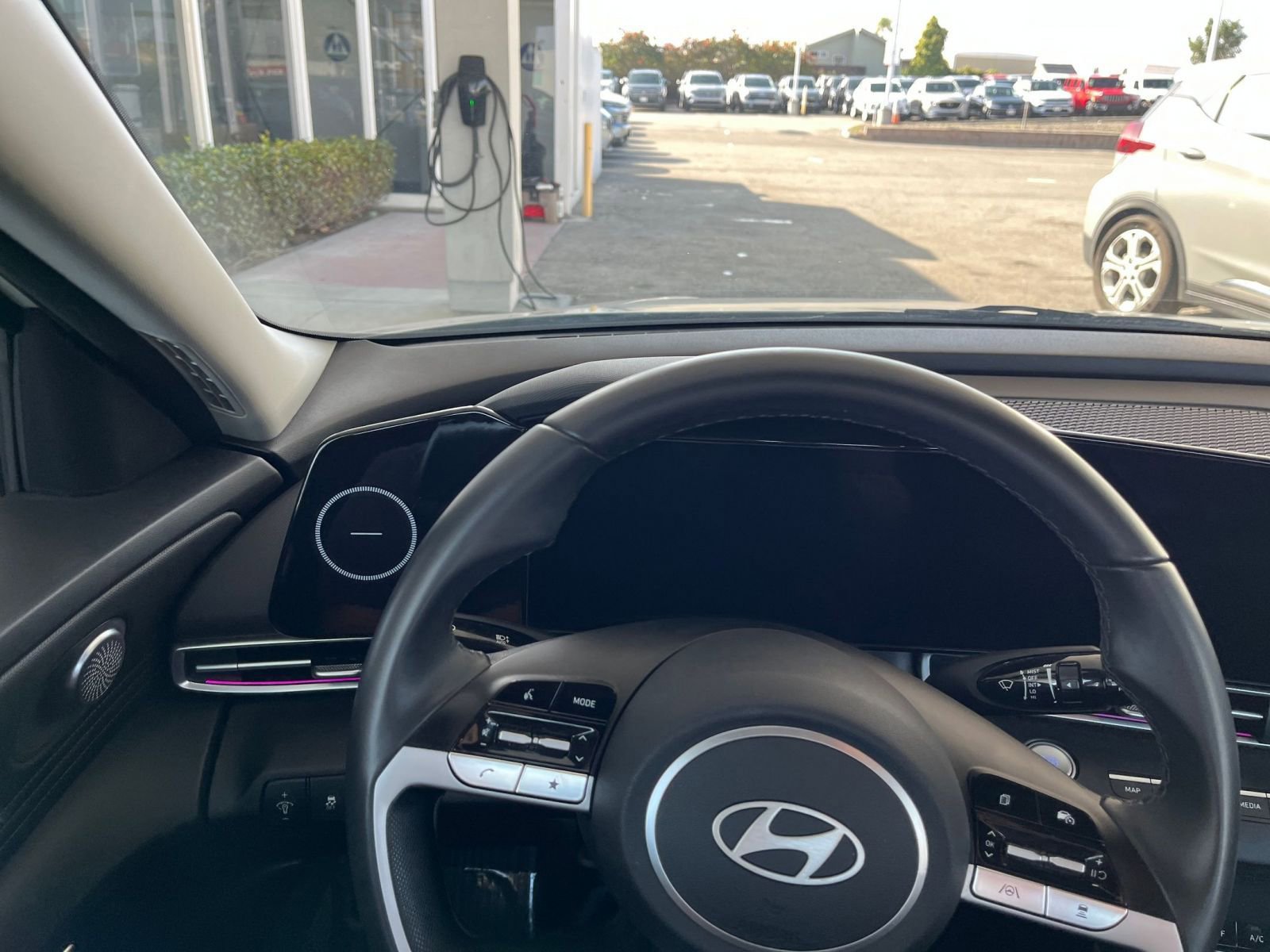 Thumbnail: 2025 Hyundai Elantra - 34