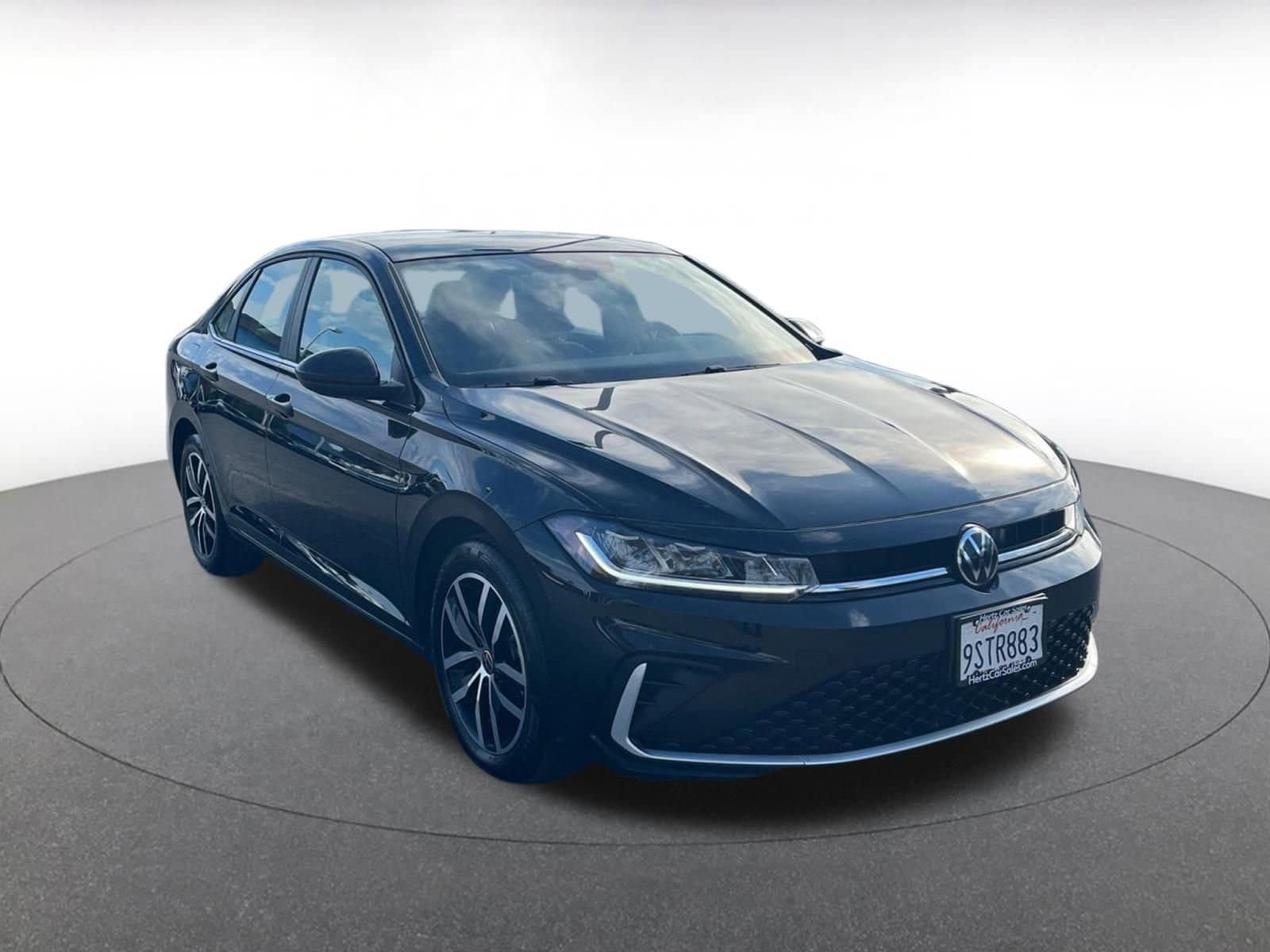 Thumbnail: 2025 Volkswagen Jetta - 1