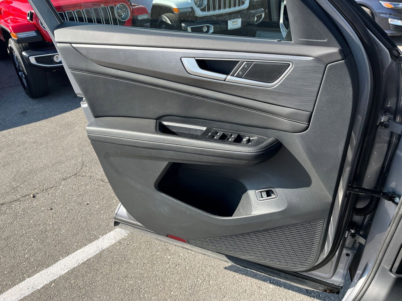 Thumbnail: 2025 Volkswagen Atlas - 20