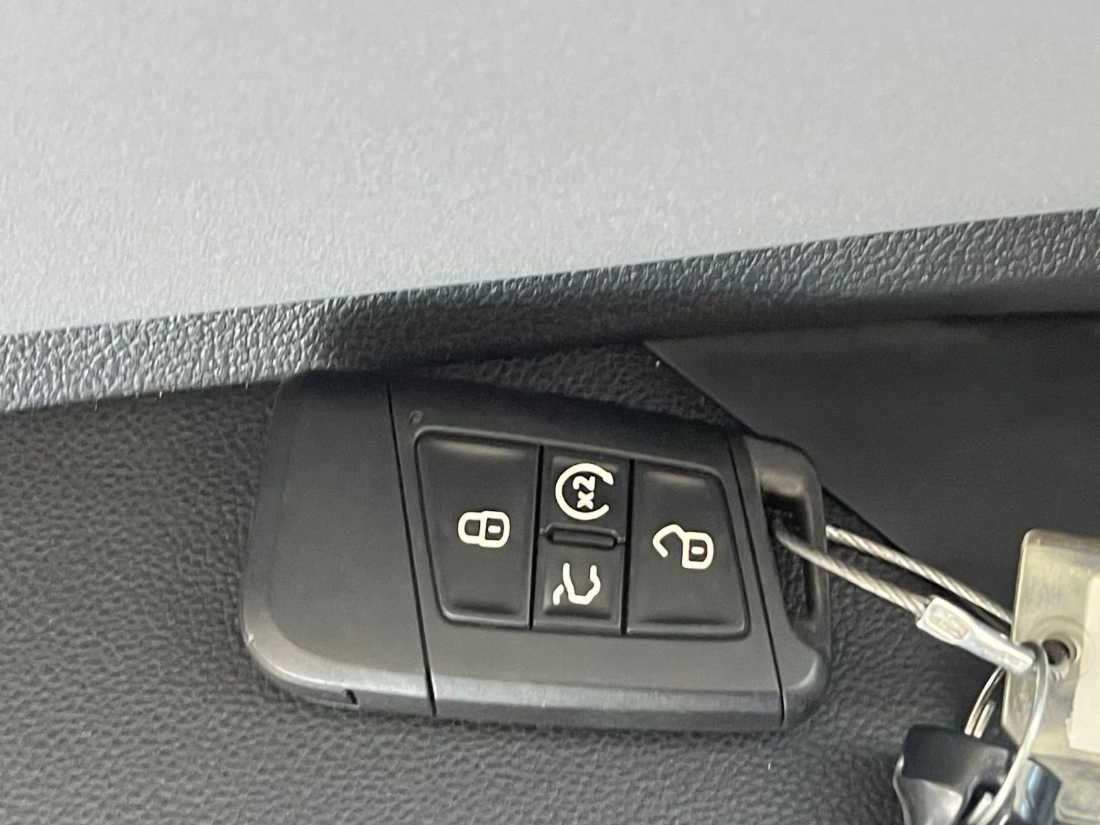 Thumbnail: 2025 Volkswagen Jetta - 22