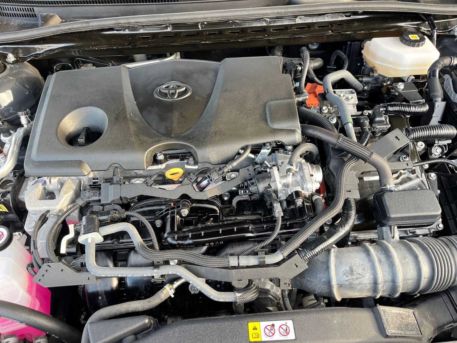 Thumbnail: 2025 Toyota Camry - 32