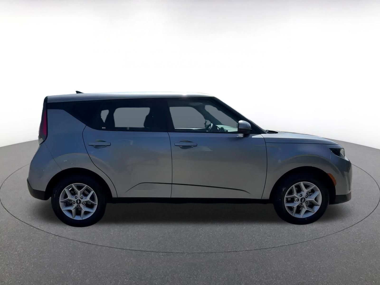 Thumbnail: 2024 Kia Soul - 13