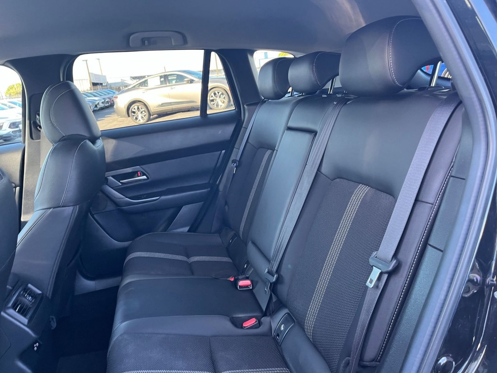 Thumbnail: 2025 Mazda CX-50 - 25