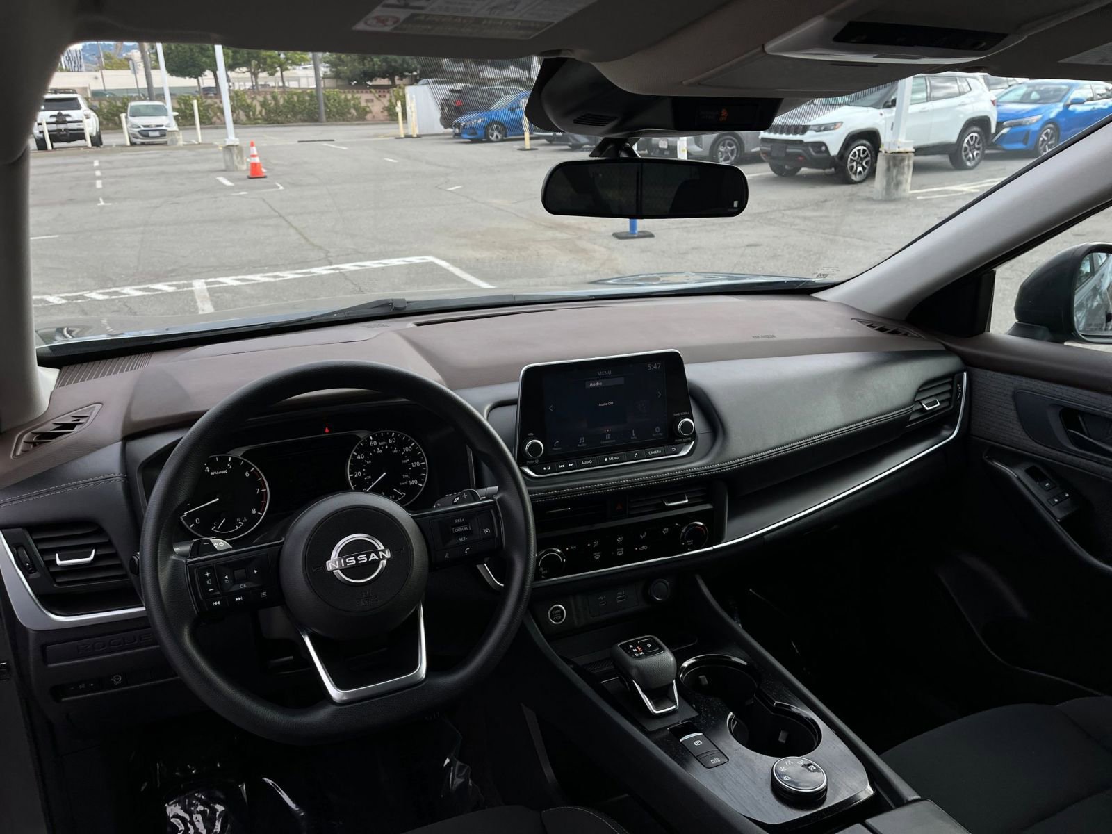 Thumbnail: 2023 Nissan Rogue - 33