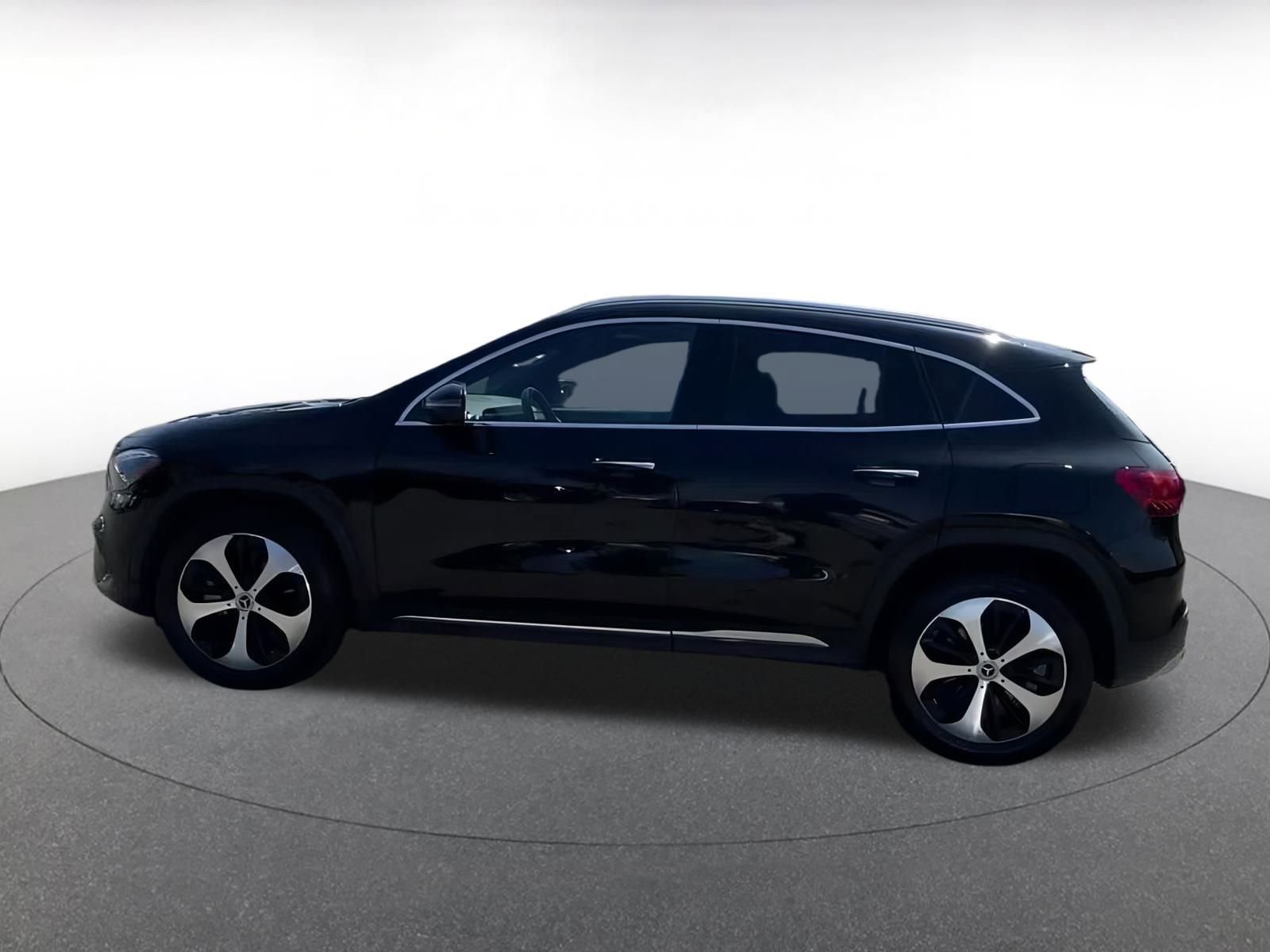 Thumbnail: 2024 Mercedes-Benz GLA - 8