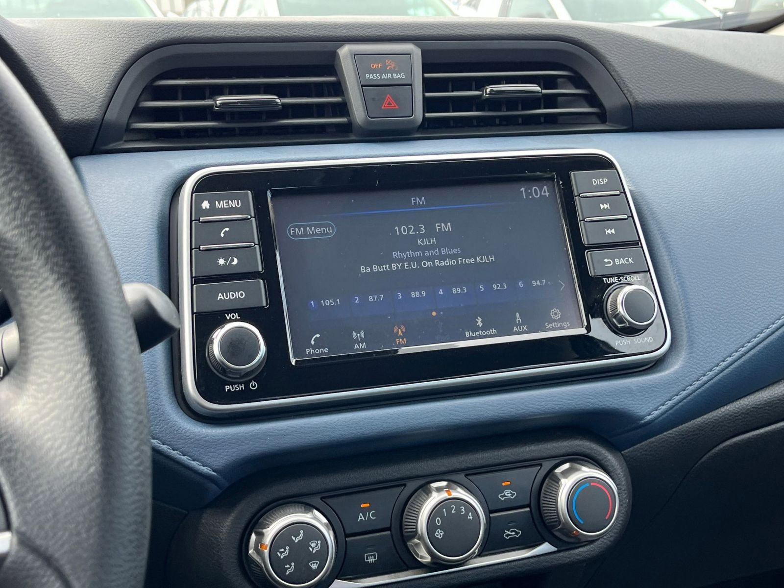 Thumbnail: 2025 Nissan Versa - 20