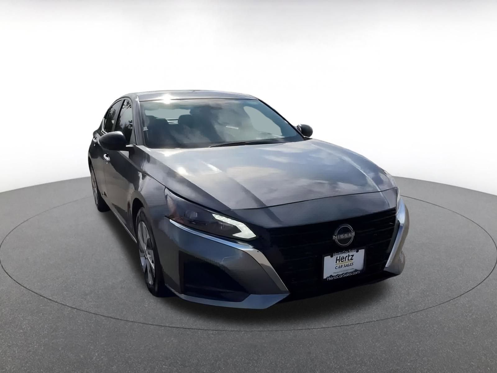 Thumbnail: 2024 Nissan Altima - 3
