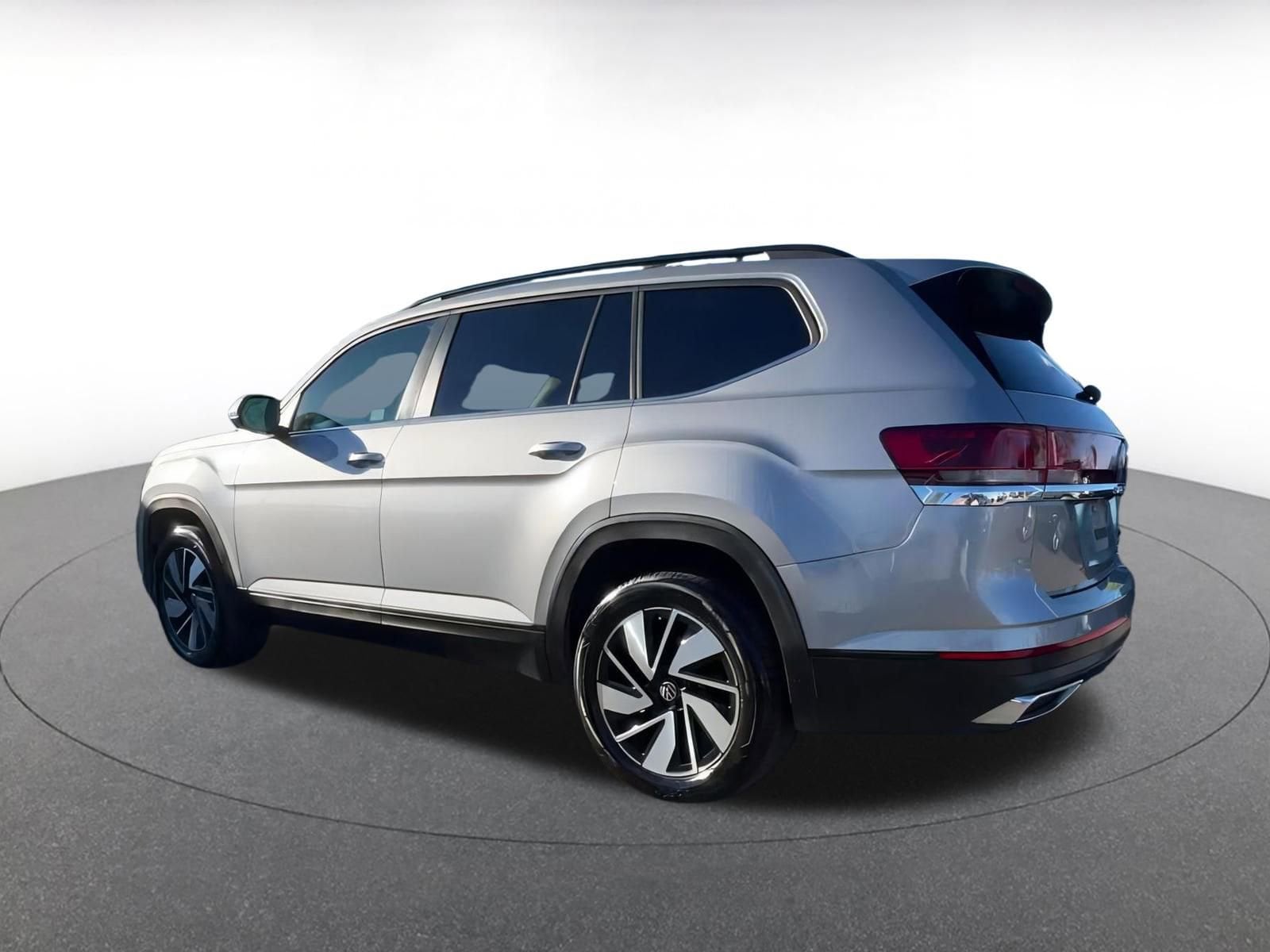 Thumbnail: 2025 Volkswagen Atlas - 10