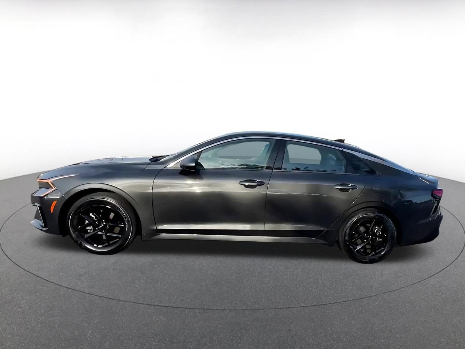 Thumbnail: 2025 Kia K5 - 9