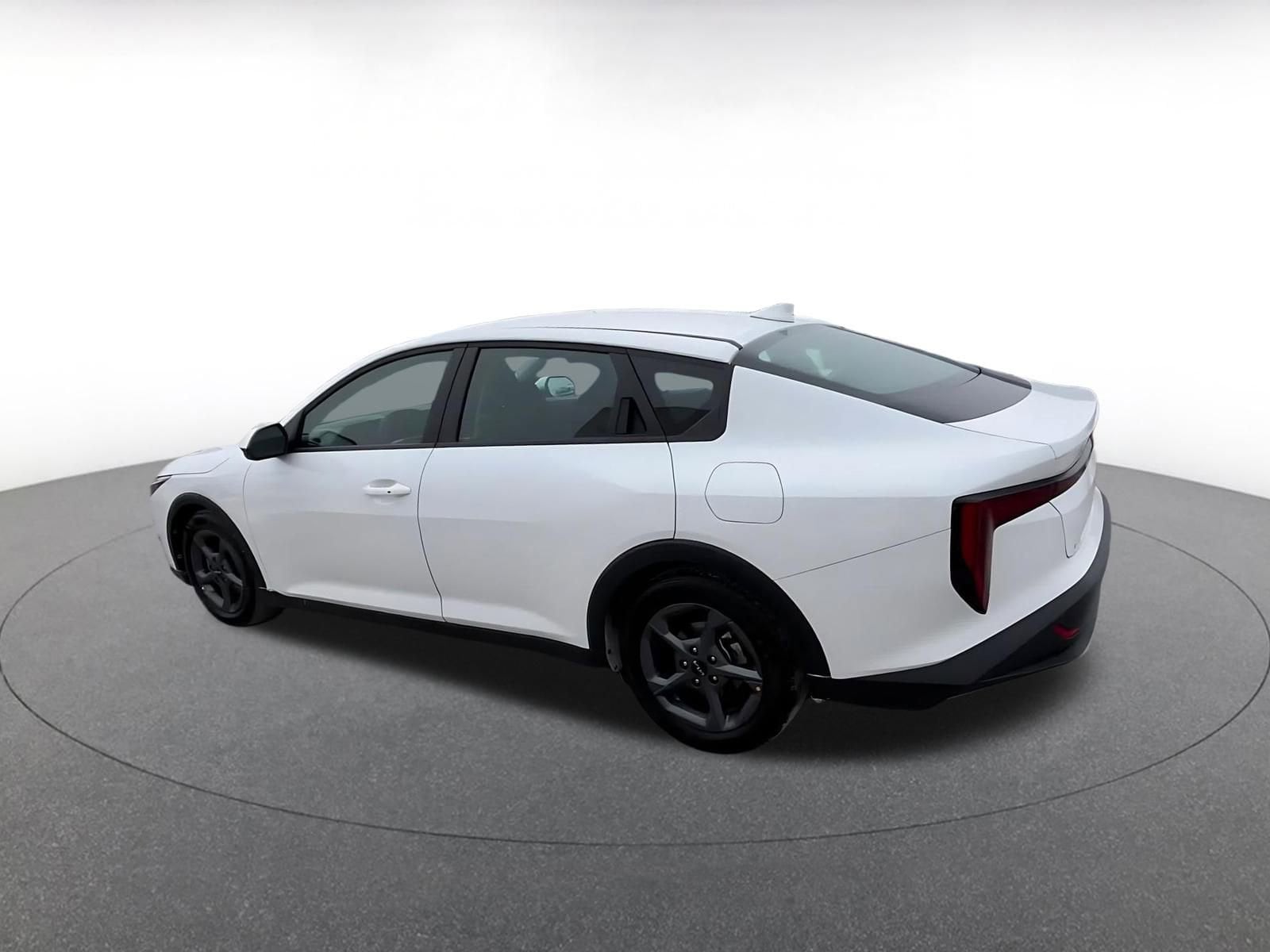 Thumbnail: 2025 Kia K4 - 9