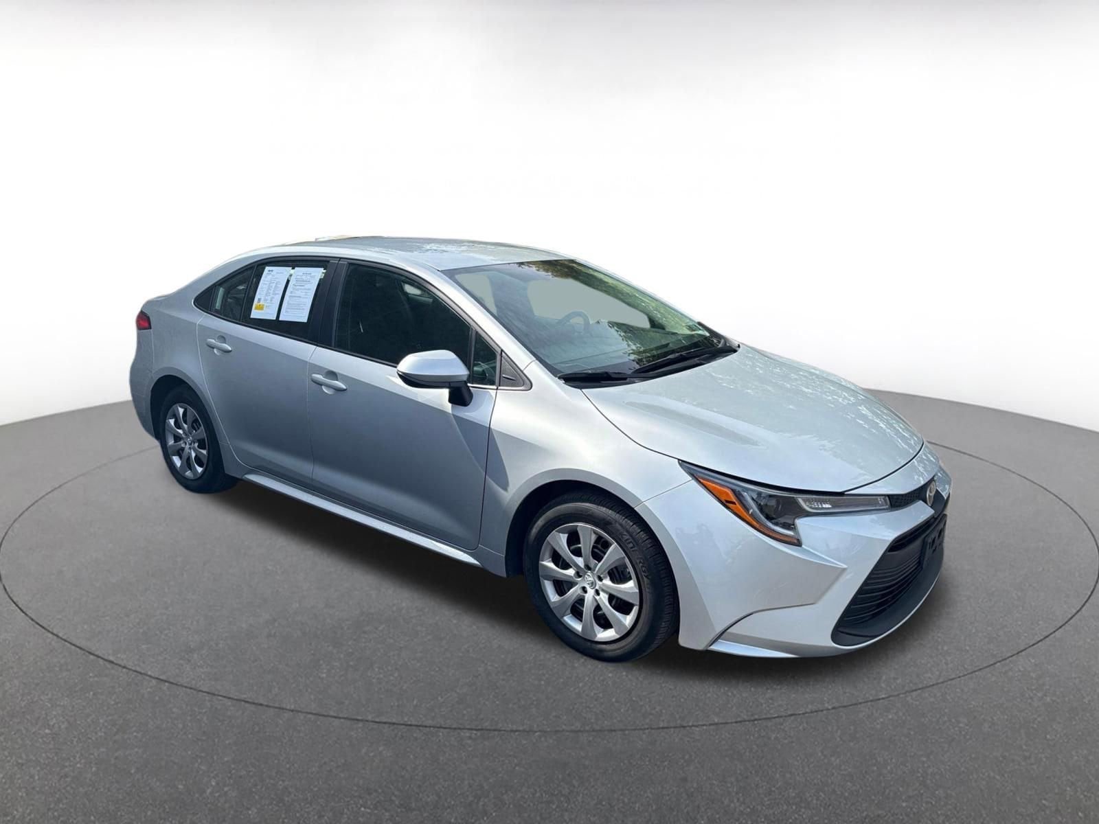 Thumbnail: 2025 Toyota Corolla - 1