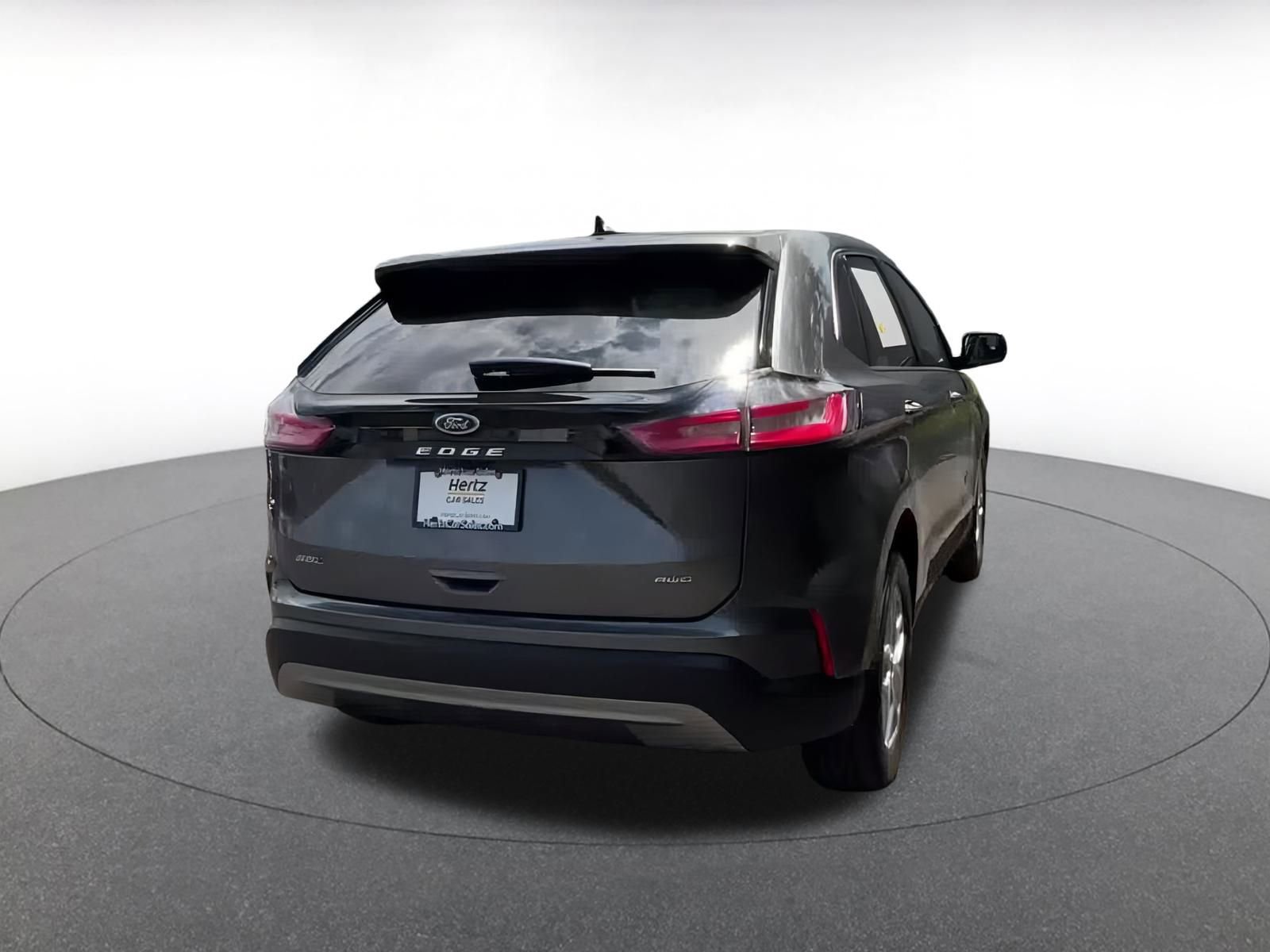 Thumbnail: 2024 Ford Edge - 15