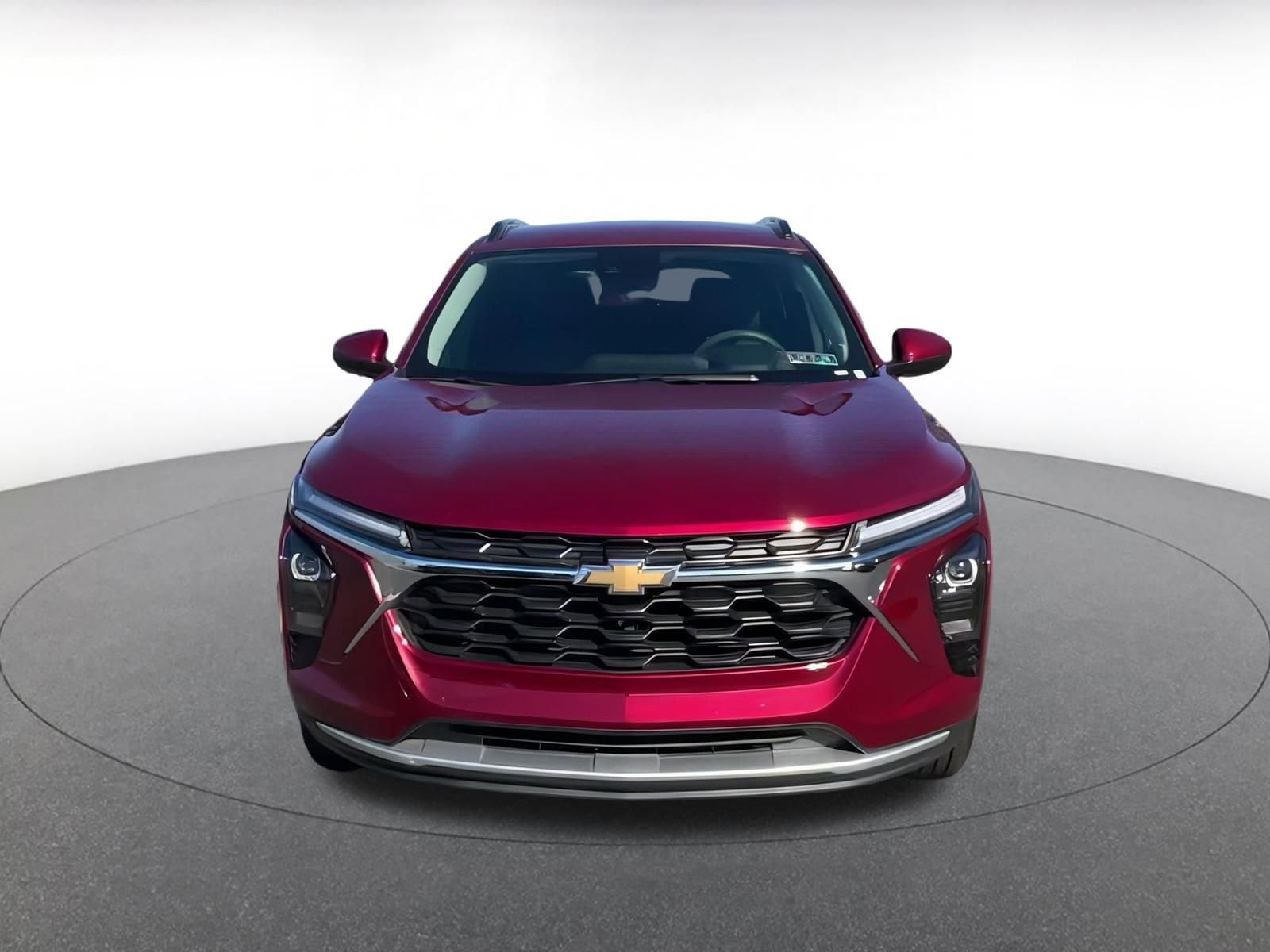 Thumbnail: 2025 Chevrolet Trax - 4