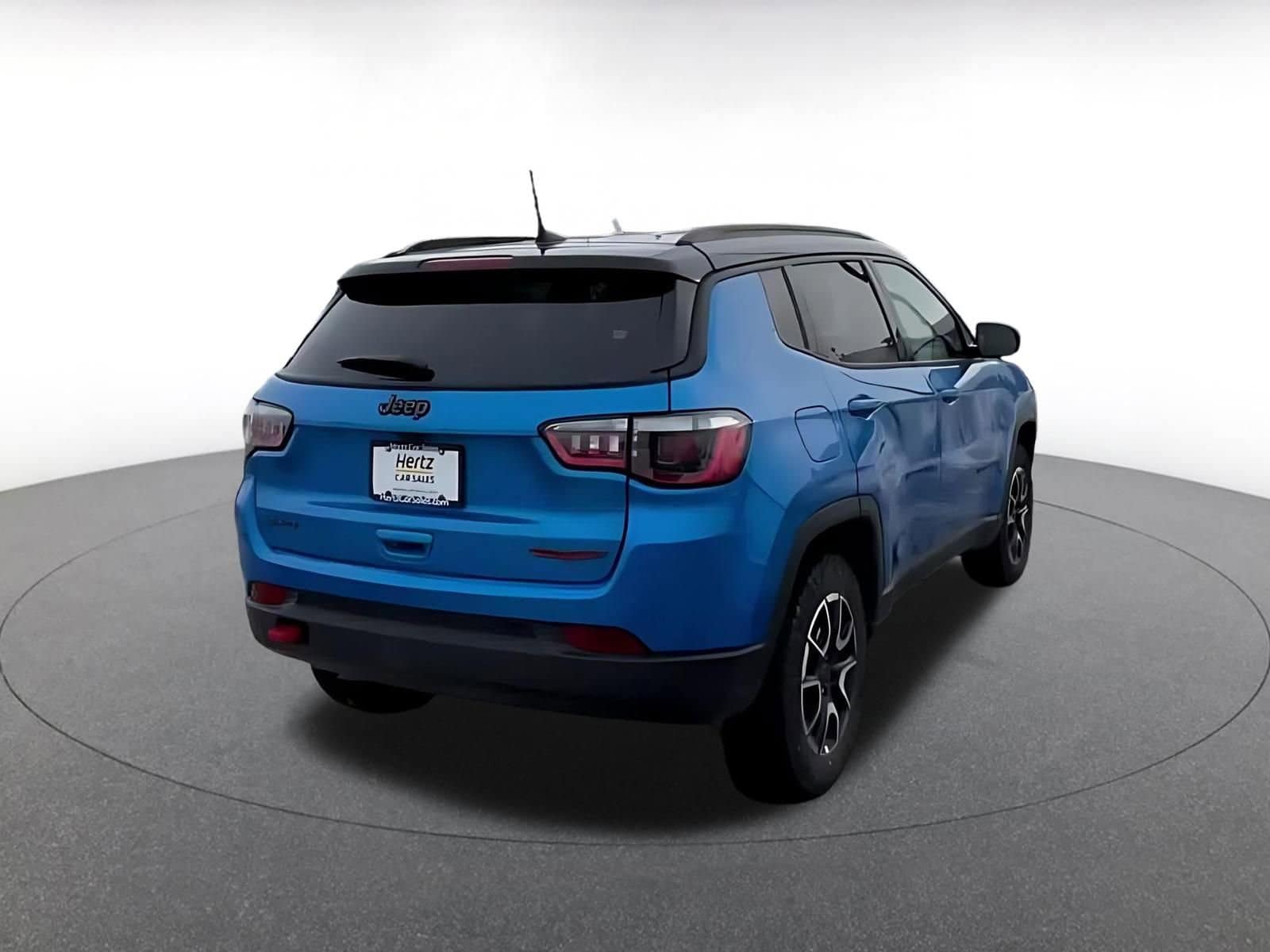 Thumbnail: 2025 Jeep Compass - 14