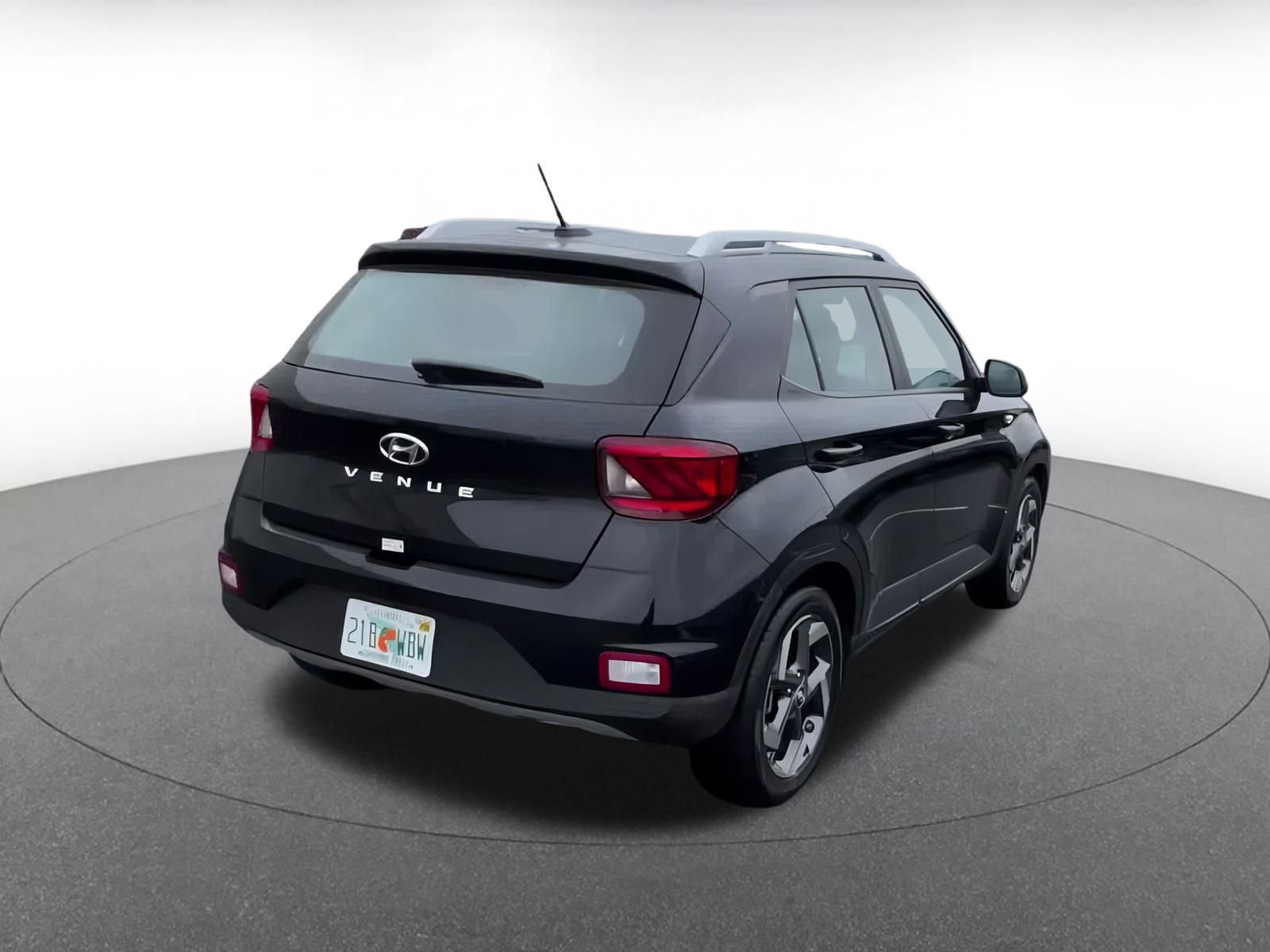 Thumbnail: 2025 Hyundai Venue - 15