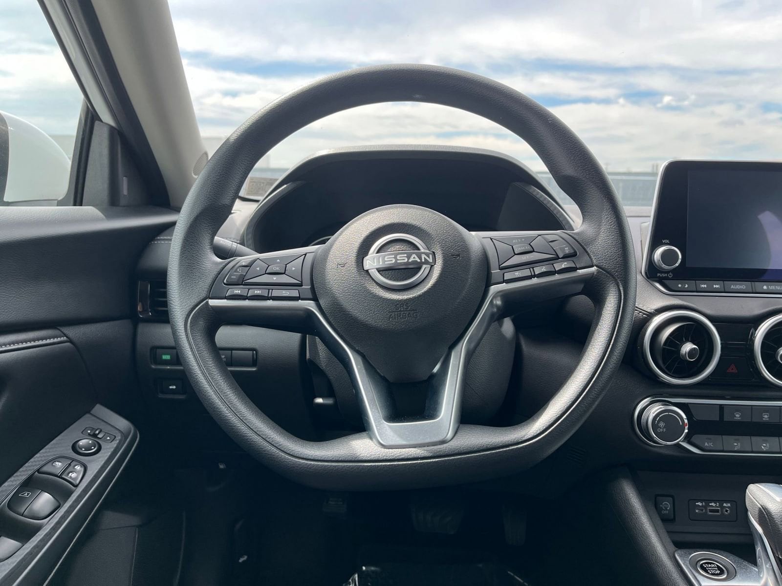 Thumbnail: 2024 Nissan Sentra - 27