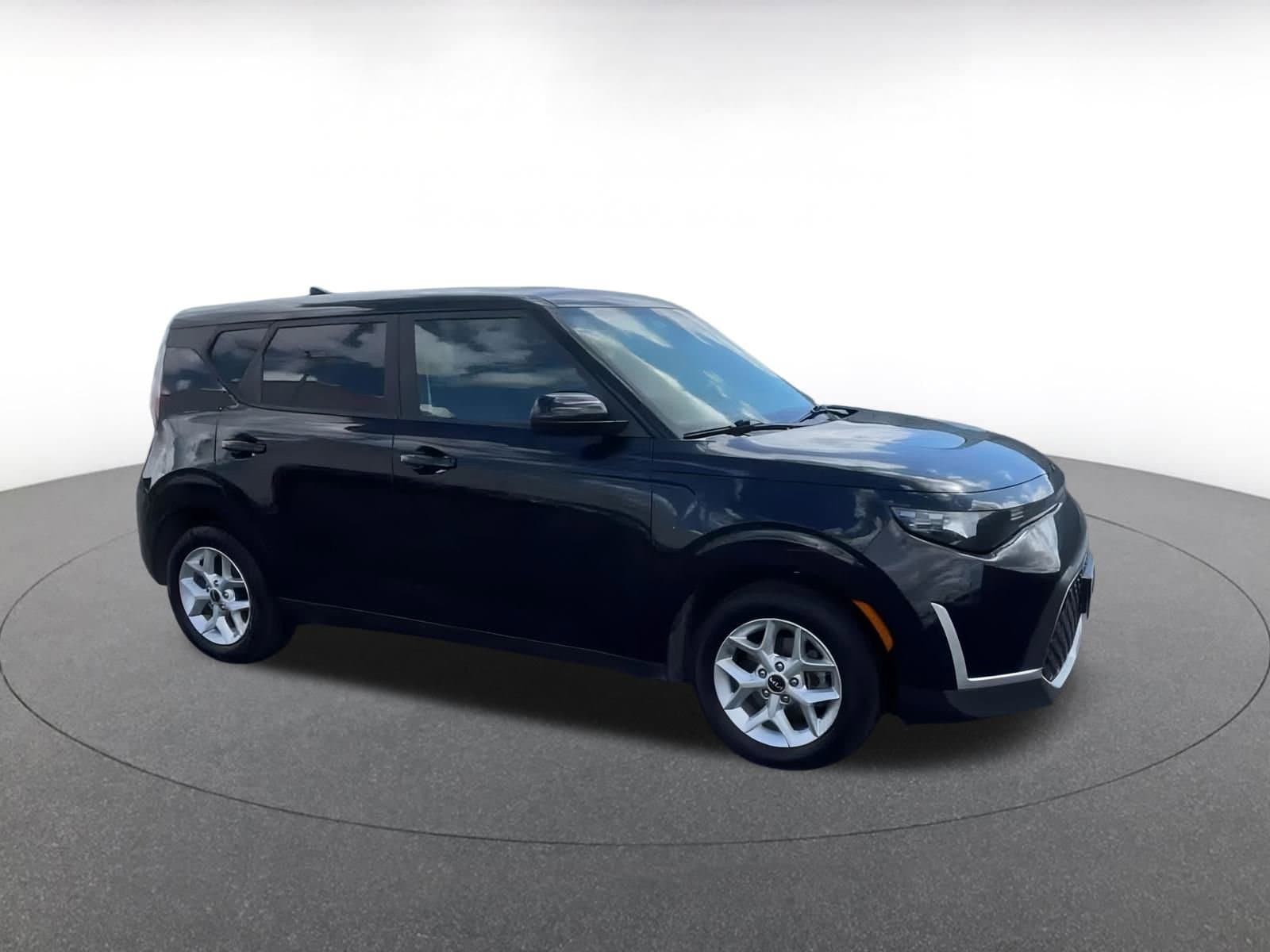 Thumbnail: 2024 Kia Soul - 2