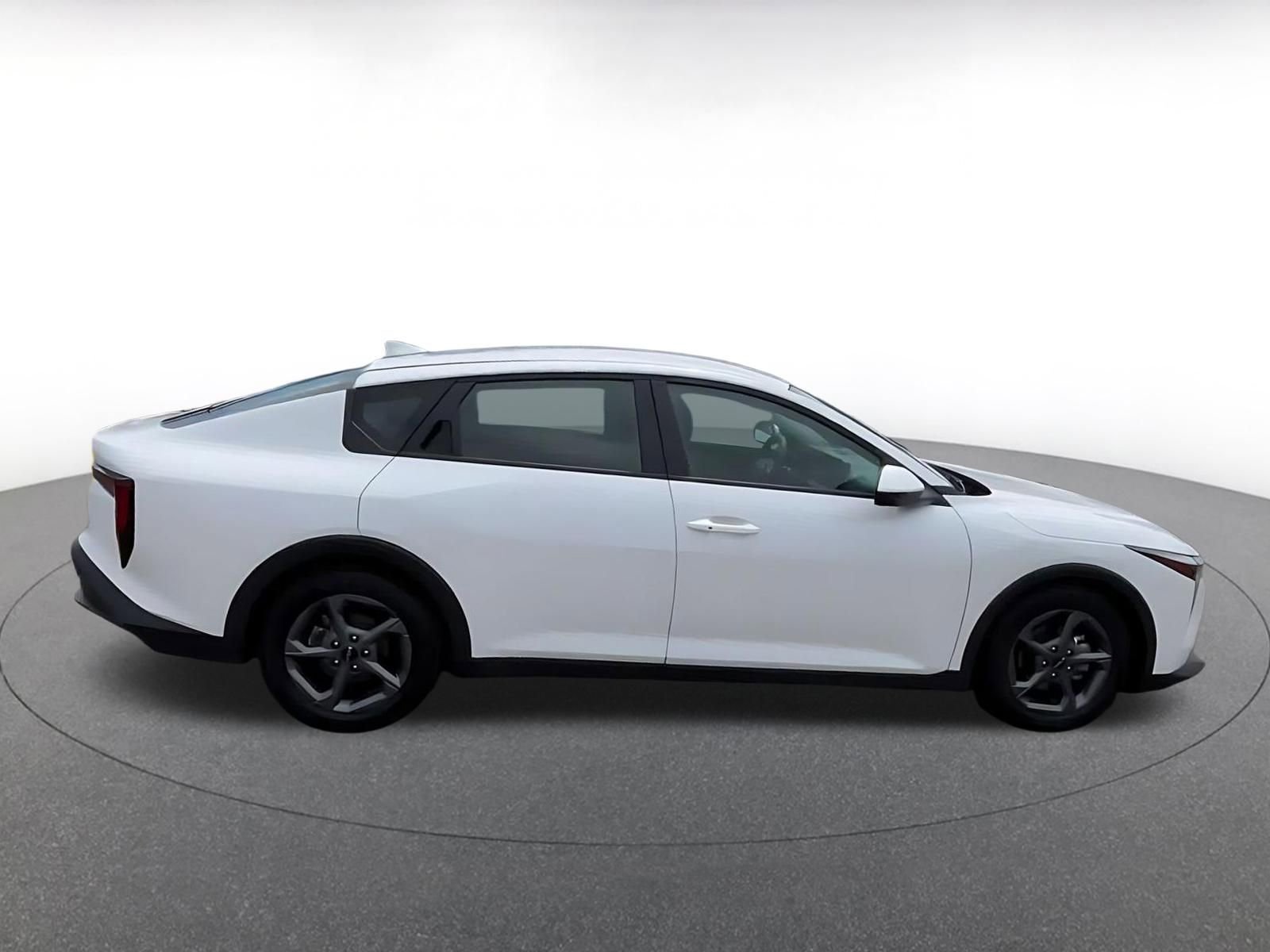 Thumbnail: 2025 Kia K4 - 15