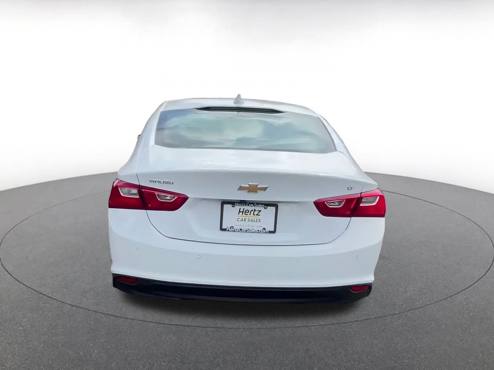 Thumbnail: 2024 Chevrolet Malibu - 12