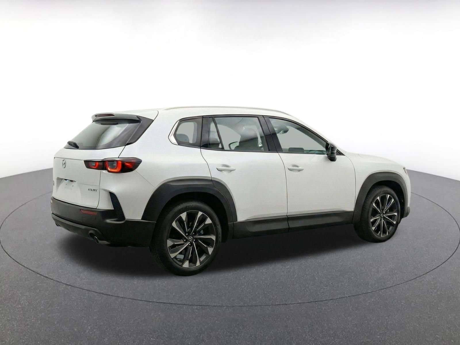 Thumbnail: 2025 Mazda CX-50 - 9