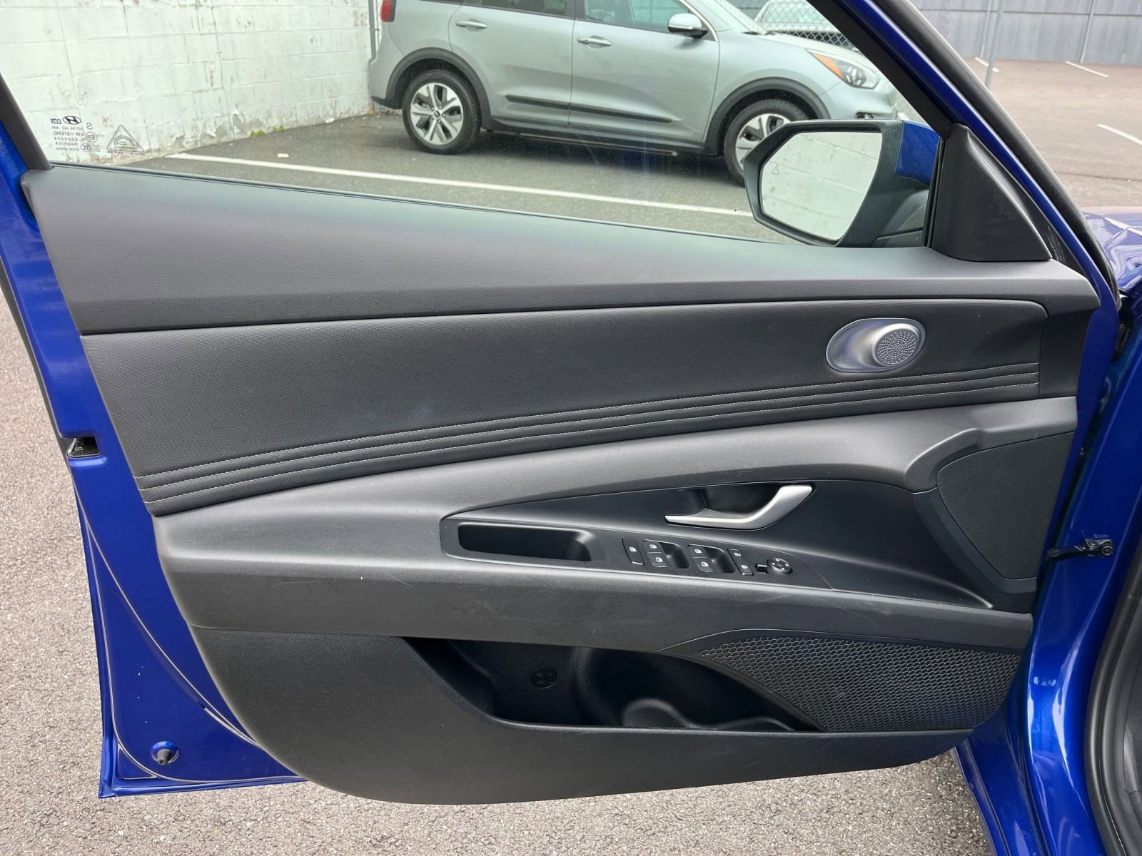 Thumbnail: 2025 Hyundai Elantra - 21