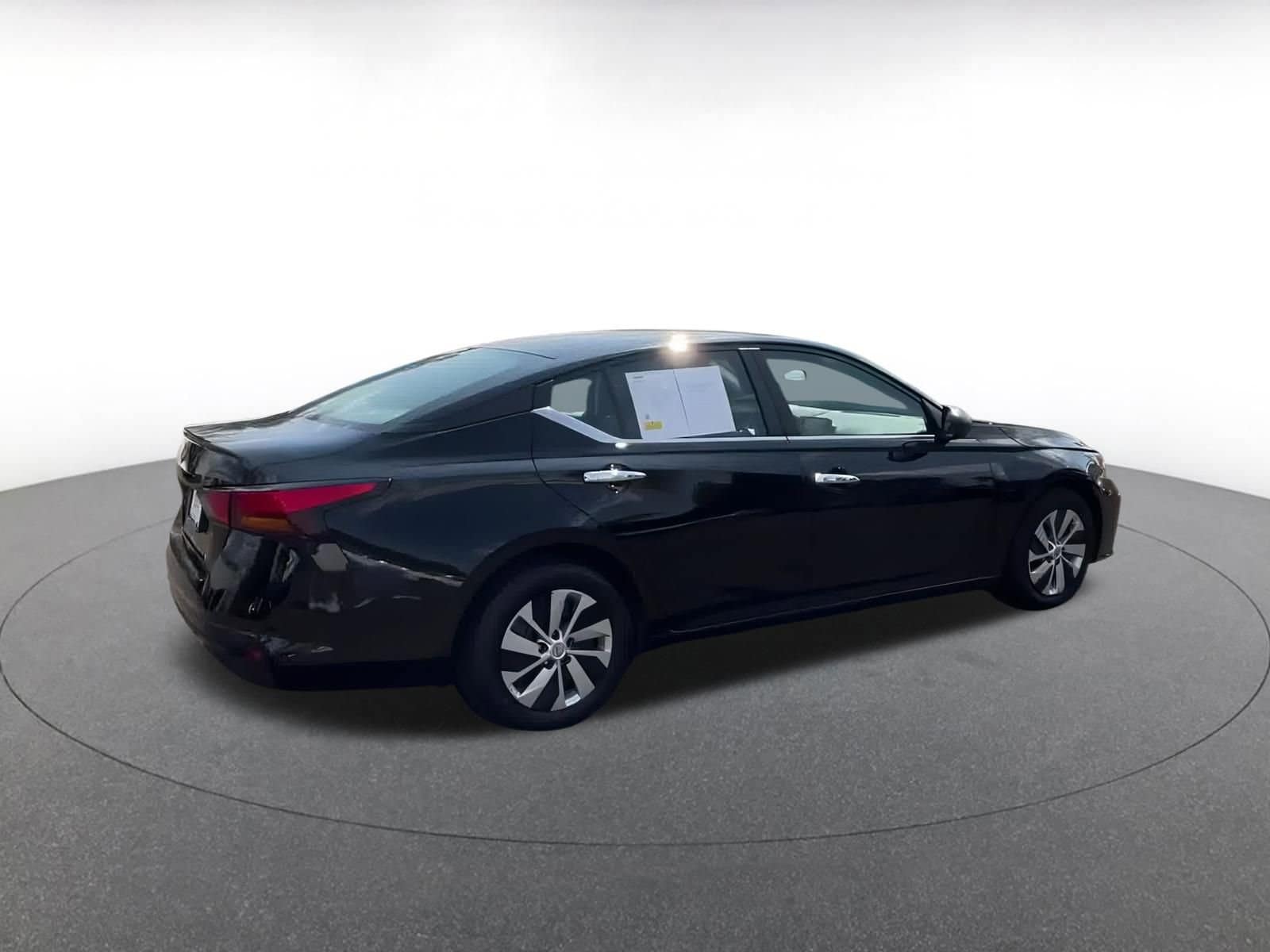 Thumbnail: 2024 Nissan Altima - 15