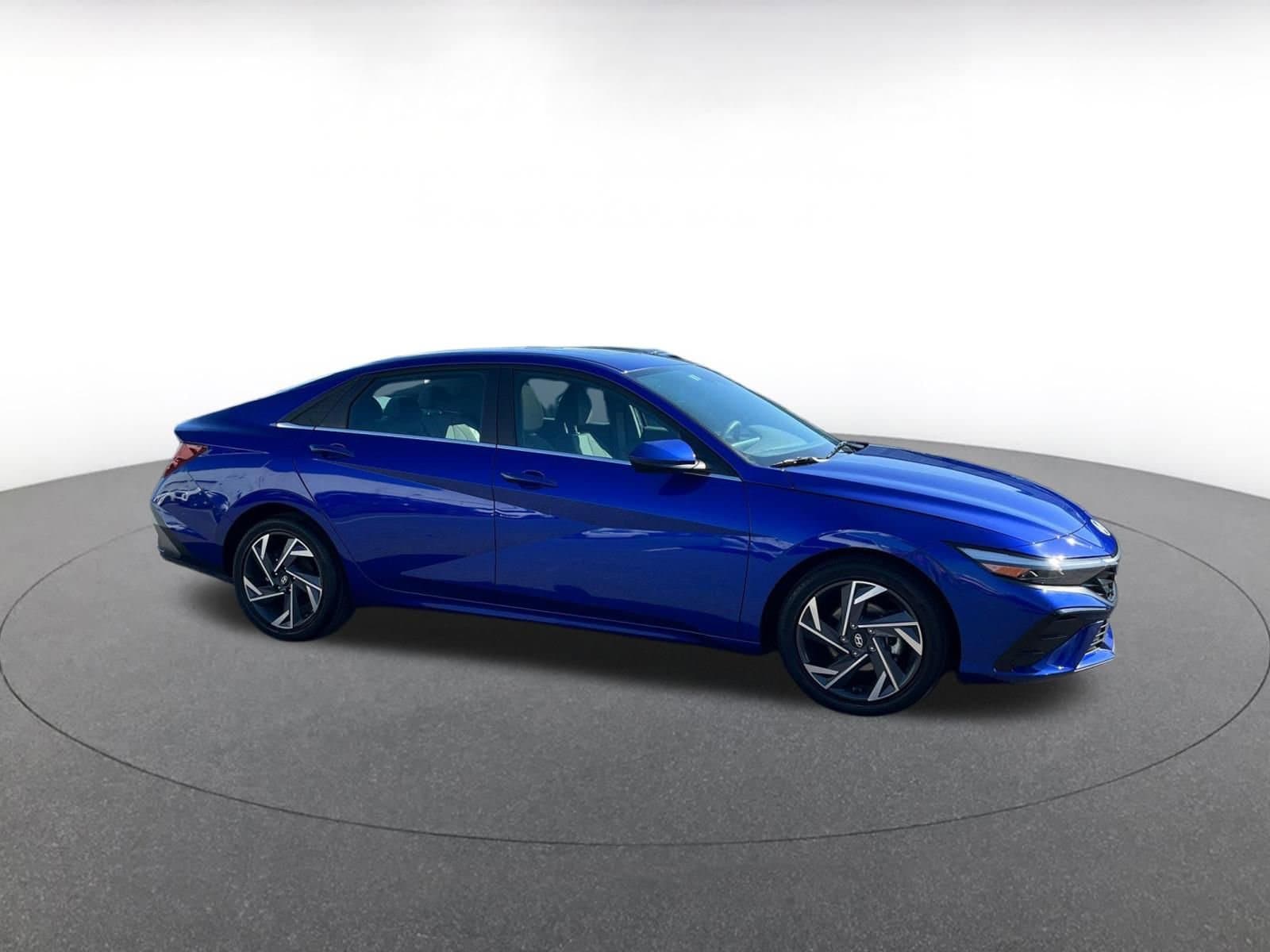 Thumbnail: 2025 Hyundai Elantra - 1