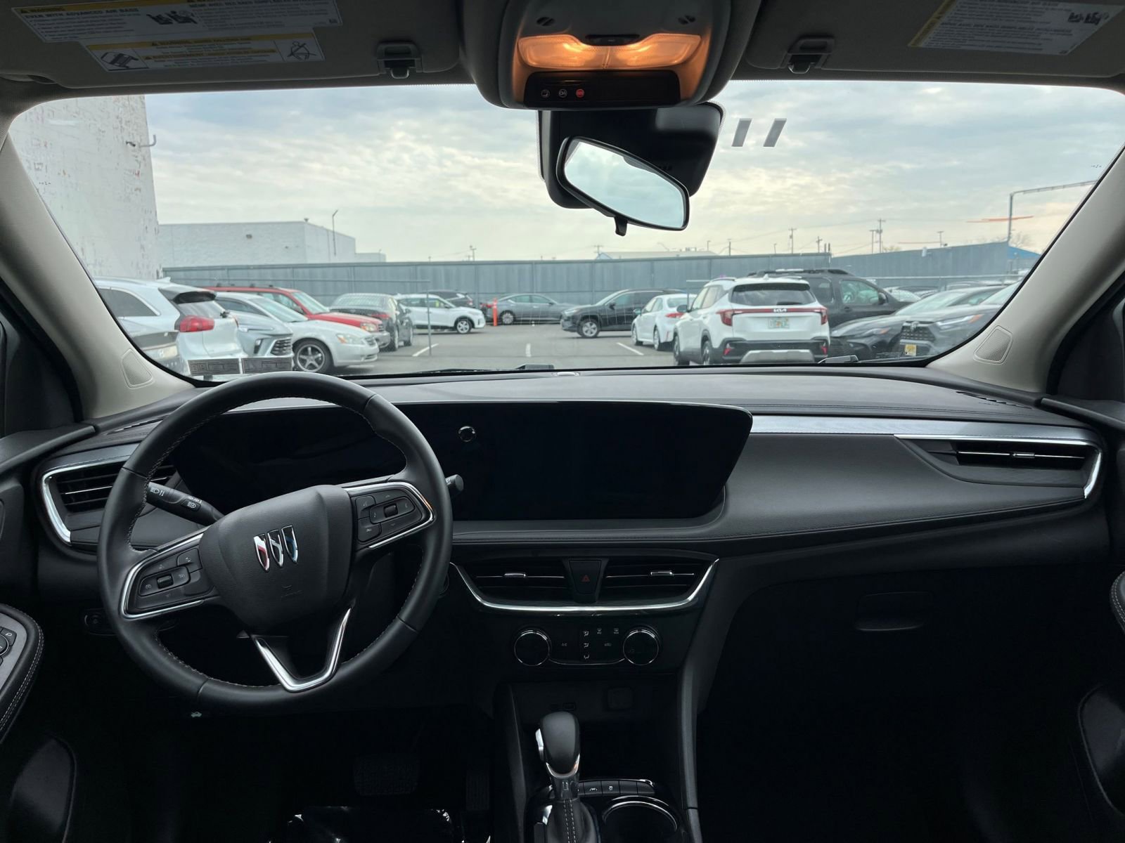 Thumbnail: 2025 Buick Encore GX - 32