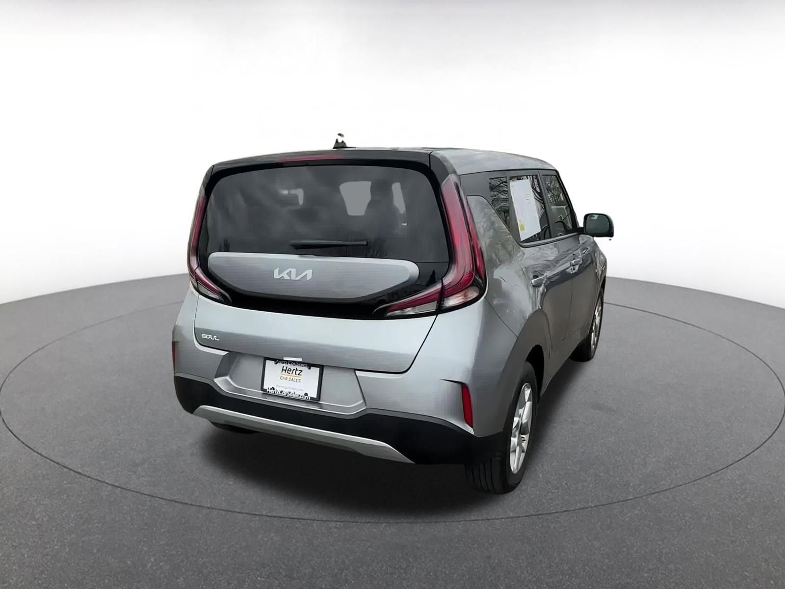 2024 Kia Soul LX 13