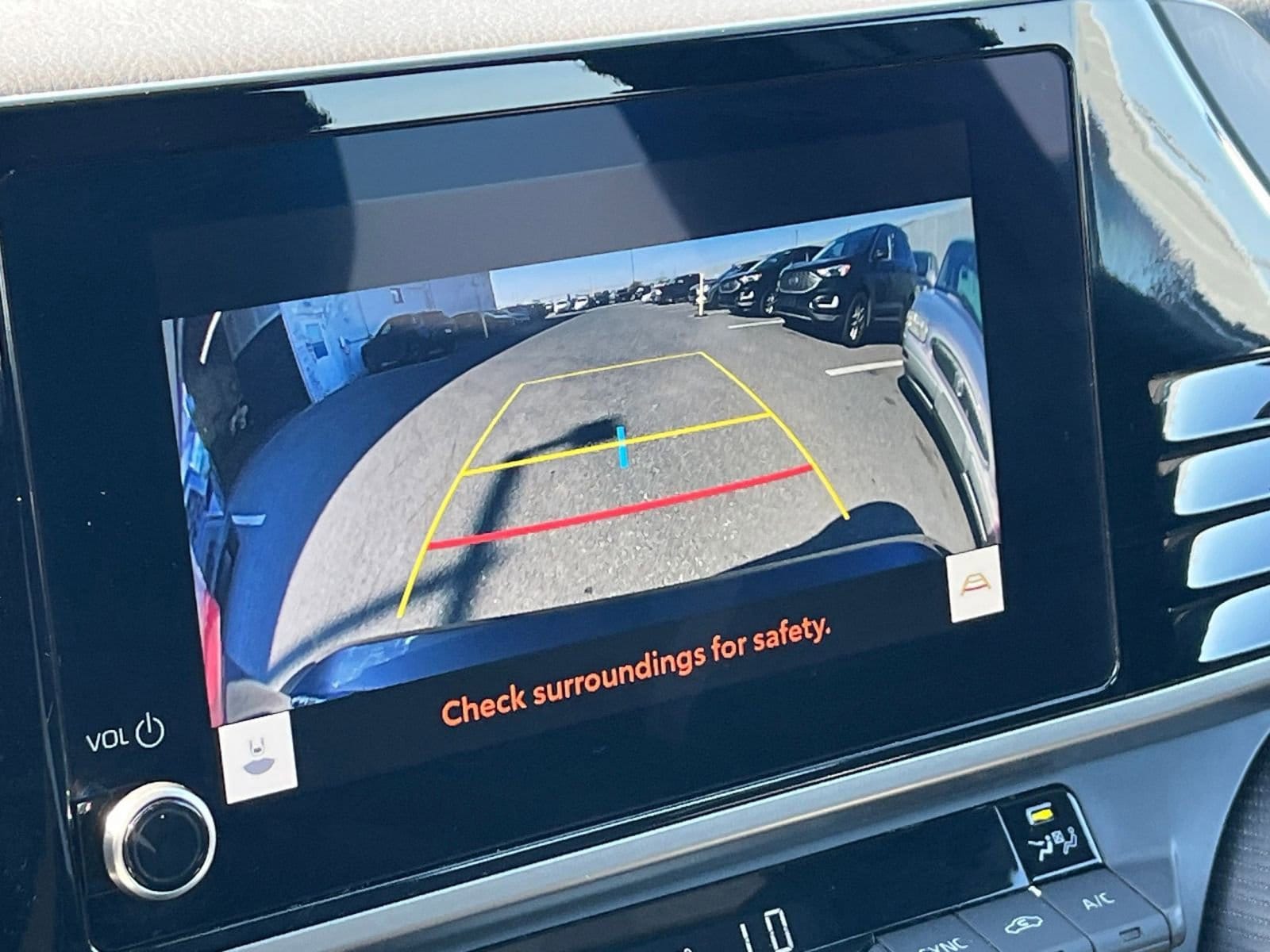 Thumbnail: 2025 Toyota Camry - 24