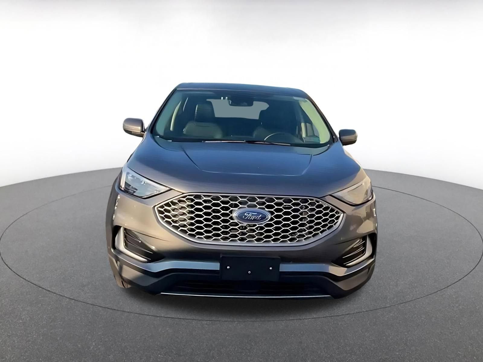 Thumbnail: 2024 Ford Edge - 4