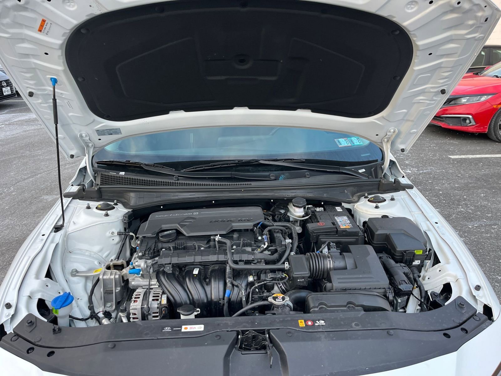 Thumbnail: 2025 Hyundai Elantra - 32