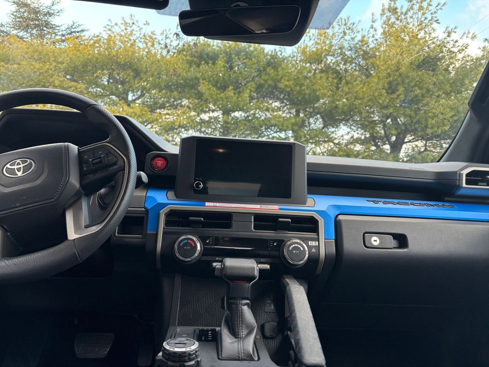 Thumbnail: 2025 Toyota Tacoma - 18