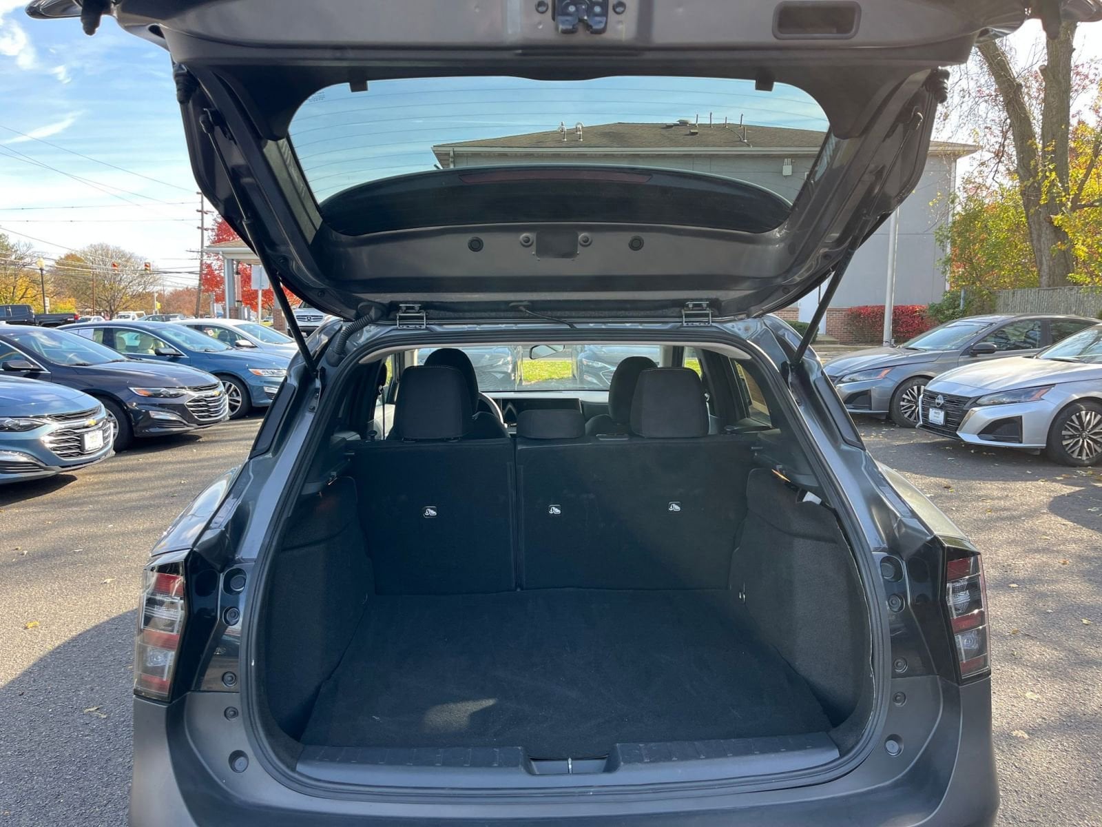 Thumbnail: 2025 Nissan Kicks - 29