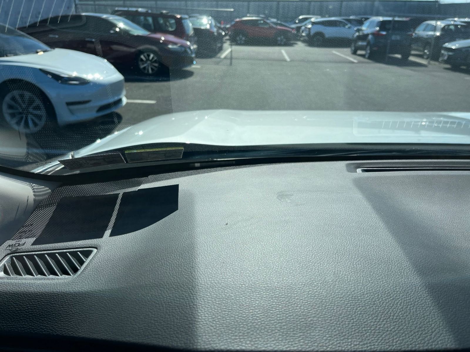 Thumbnail: 2025 Toyota RAV4 - 33