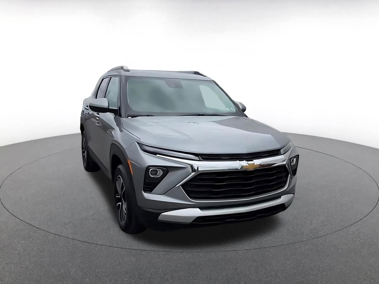 Thumbnail: 2025 Chevrolet TrailBlazer - 3