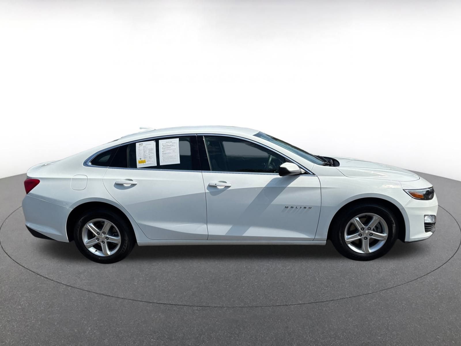 Thumbnail: 2024 Chevrolet Malibu - 15