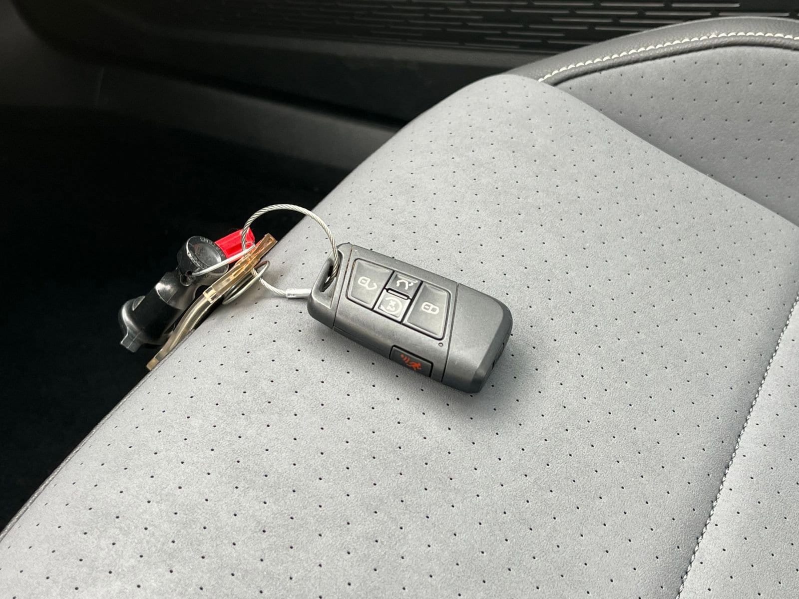 Thumbnail: 2025 Volkswagen Jetta - 22