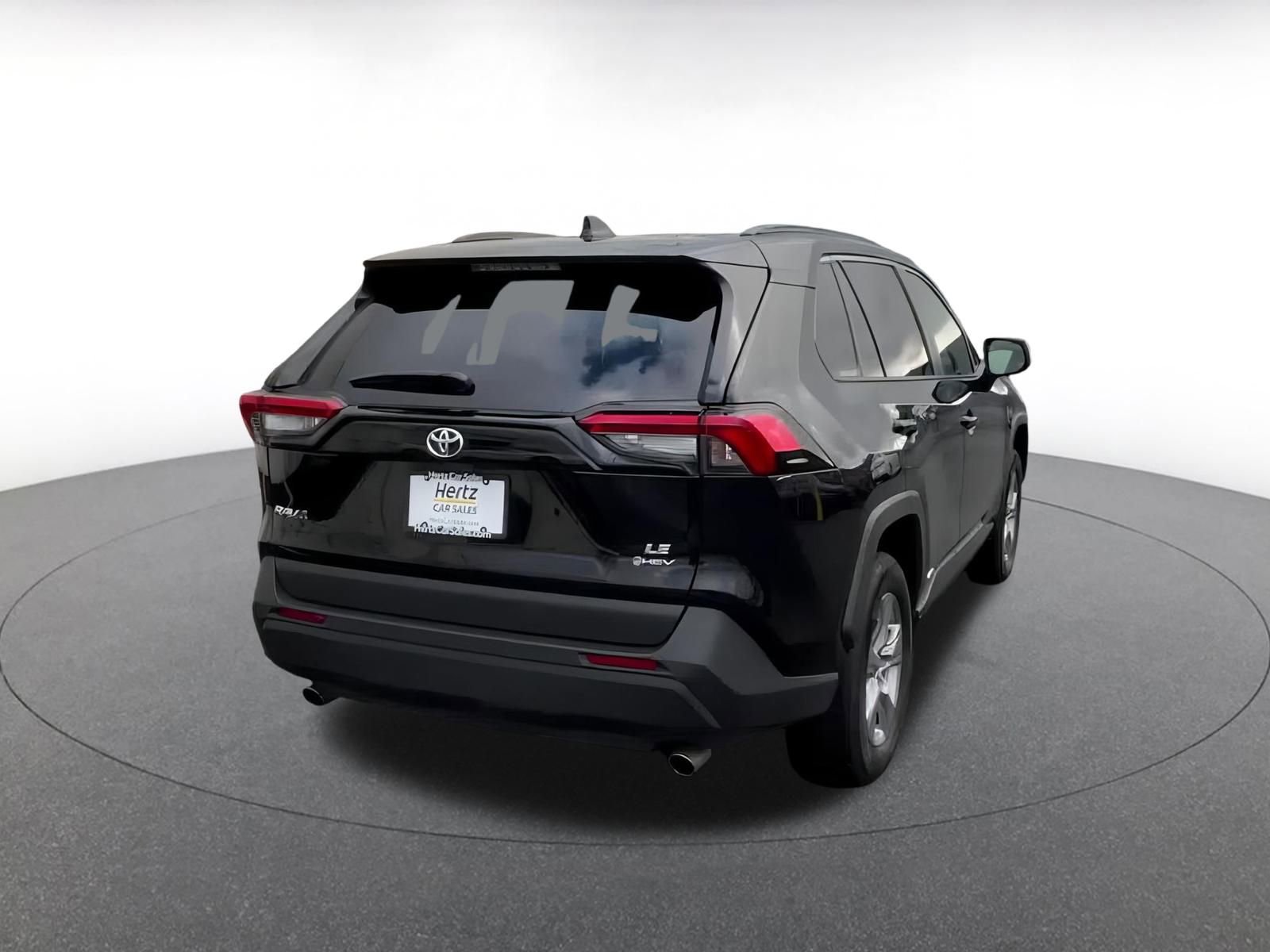 Thumbnail: 2025 Toyota RAV4 - 15